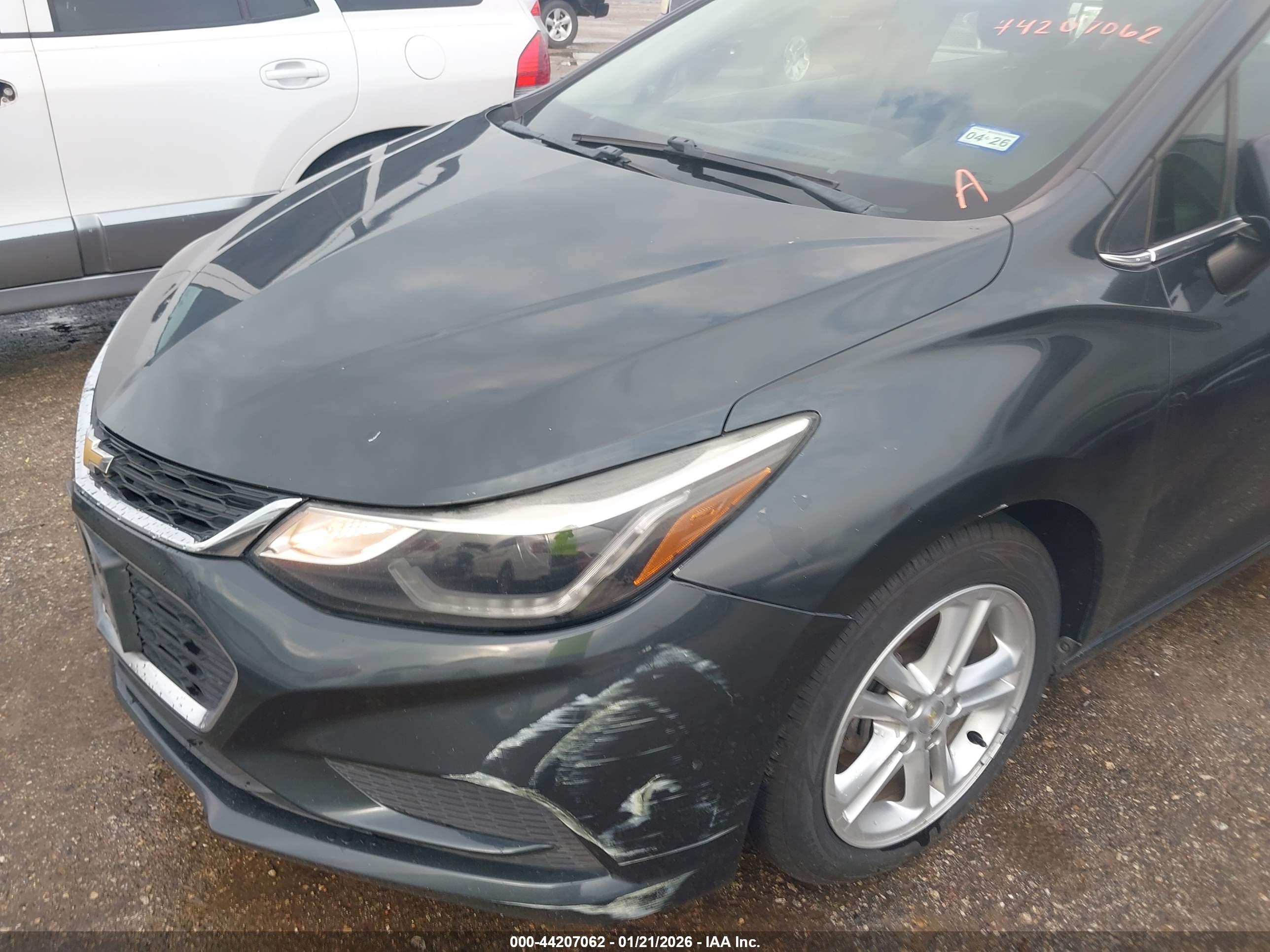 CHEVROLET CRUZE image 6