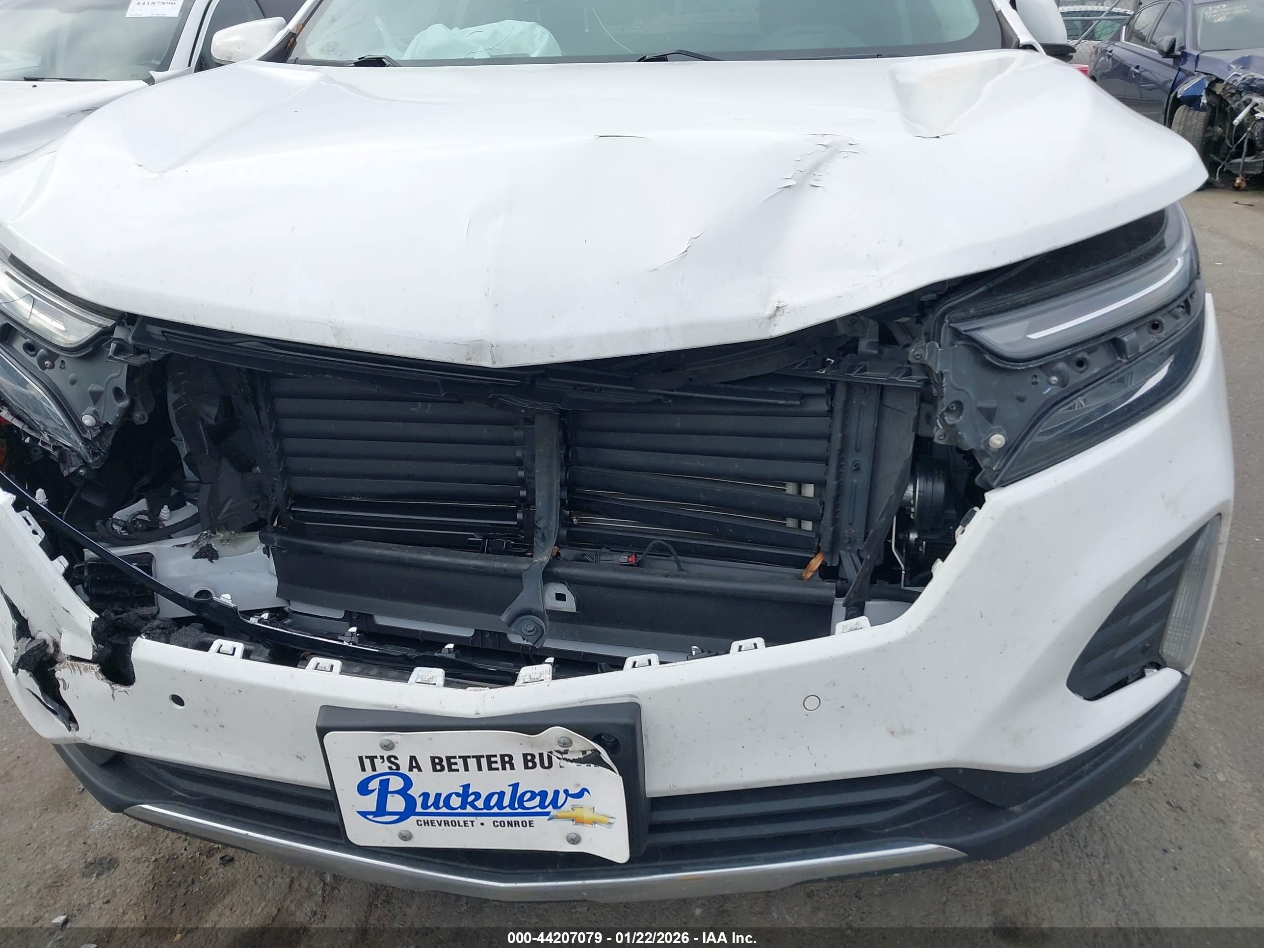 CHEVROLET EQUINOX image 6