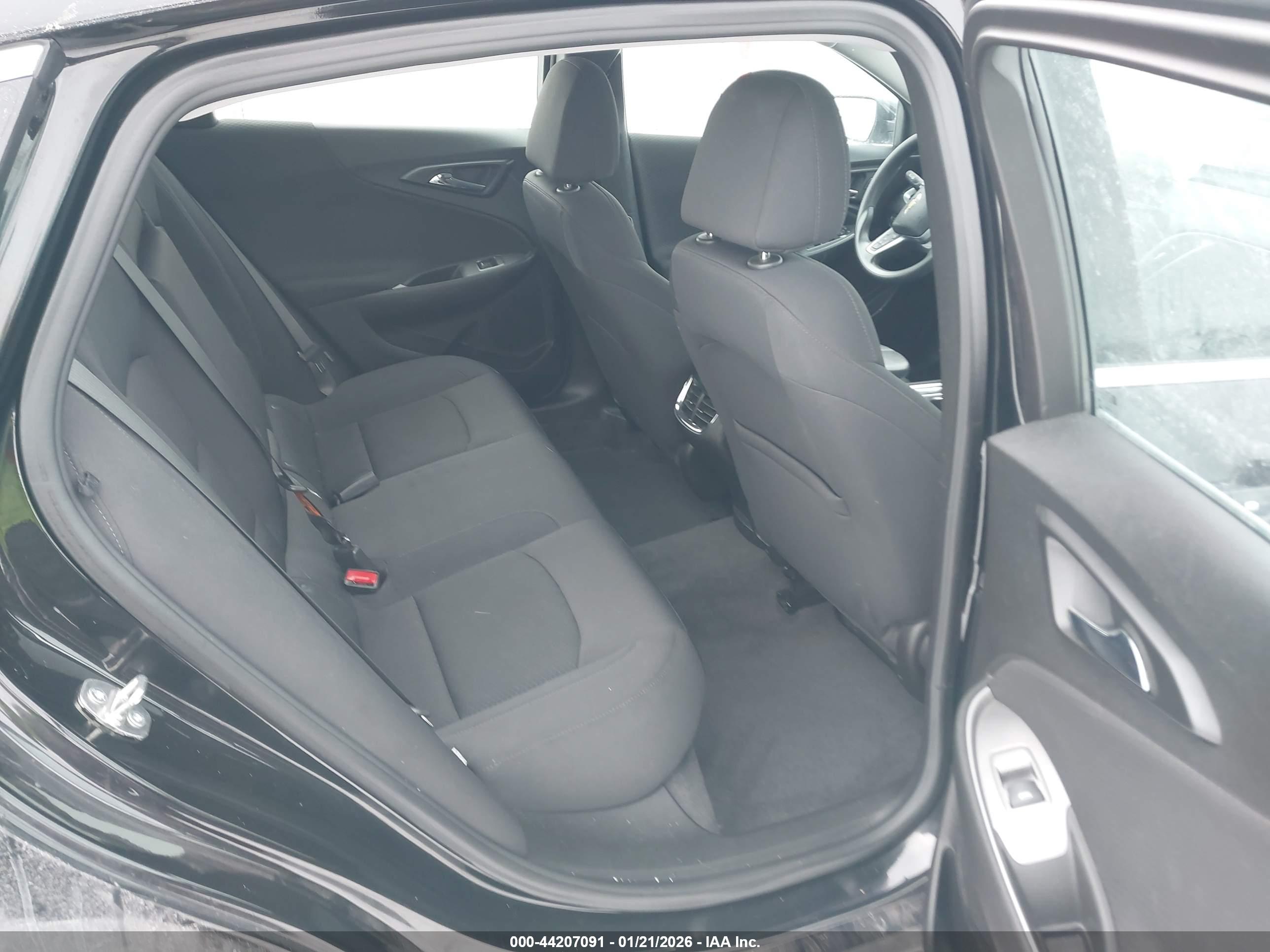 CHEVROLET MALIBU image 8