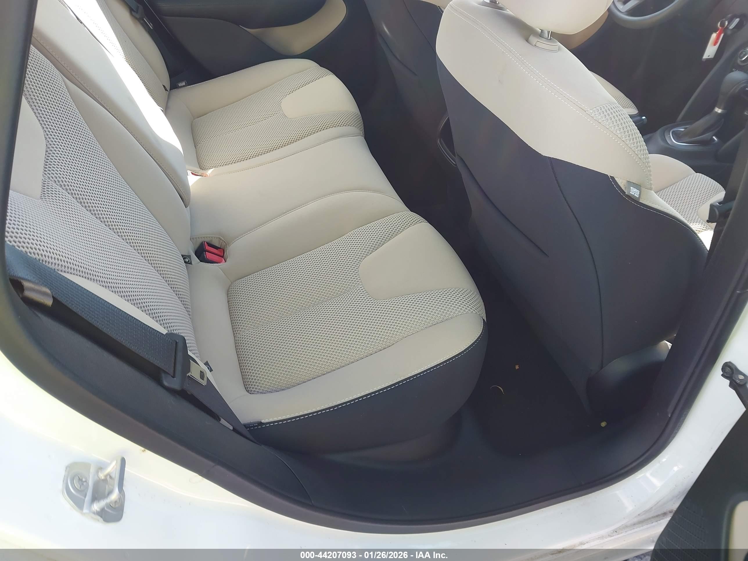 DODGE DART image 8