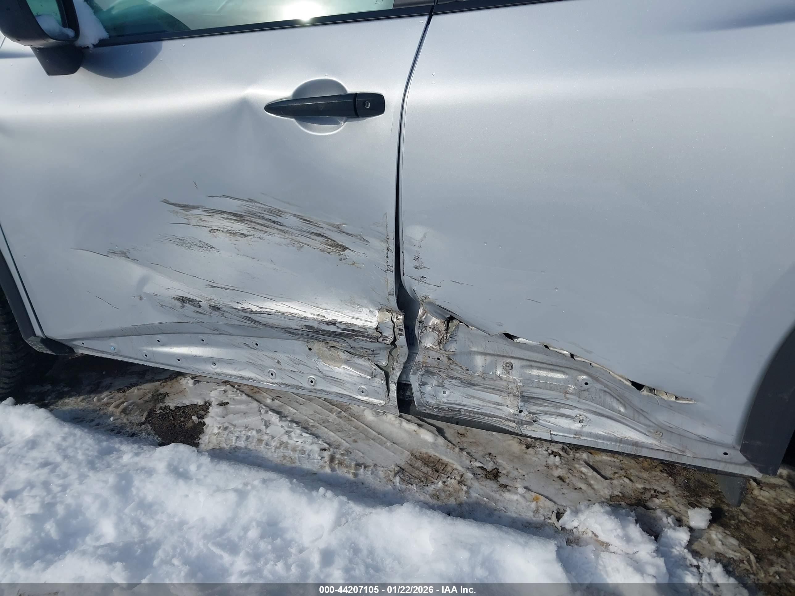 NISSAN ROGUE image 6