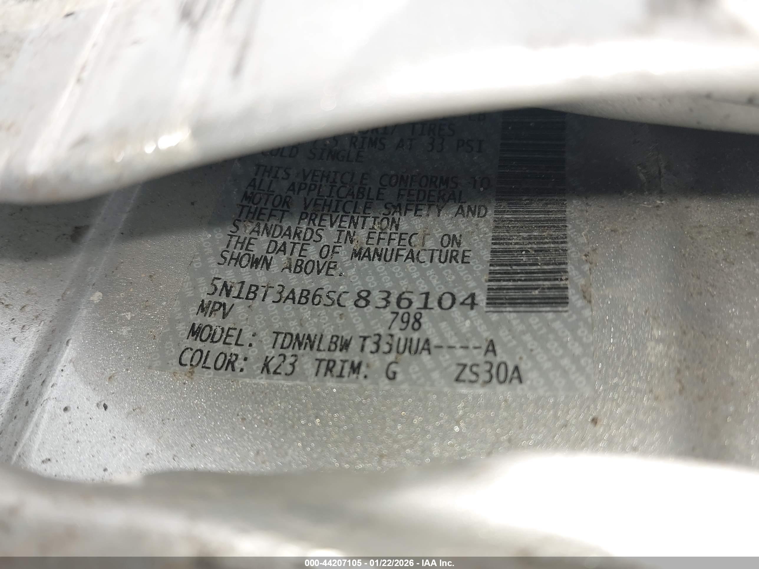 NISSAN ROGUE image 9