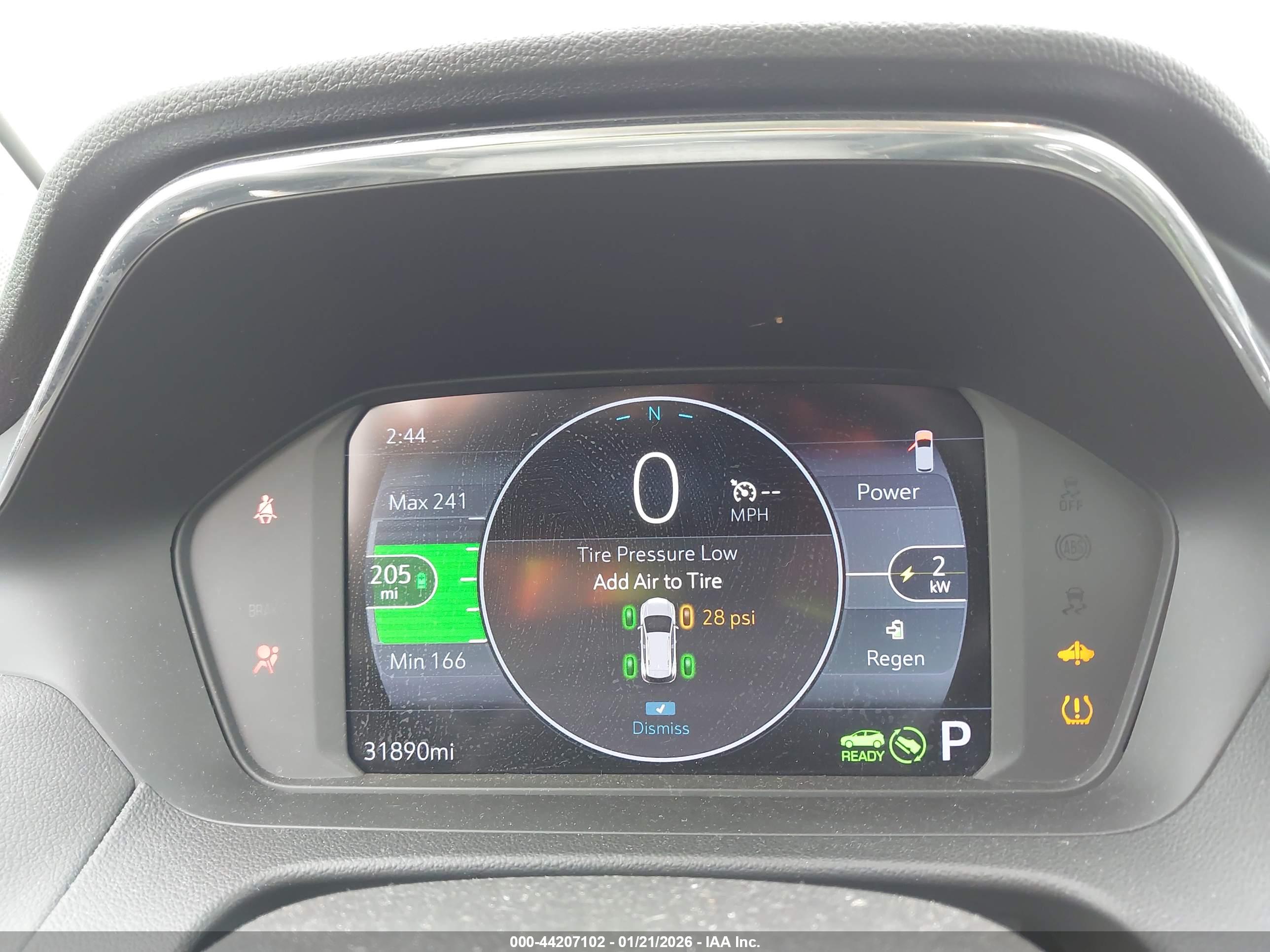 CHEVROLET BOLT image 7