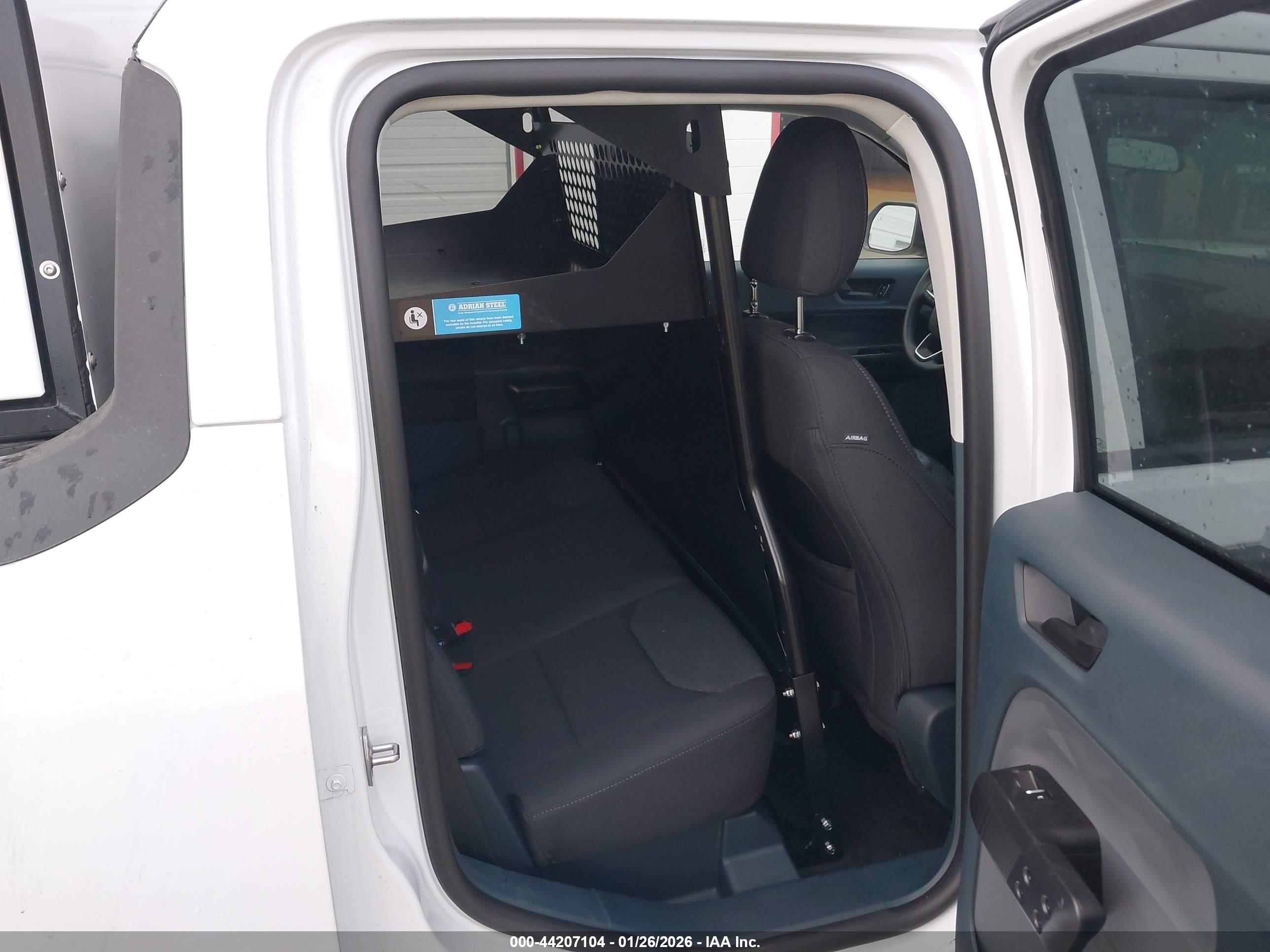 FORD MAVERICK image 8