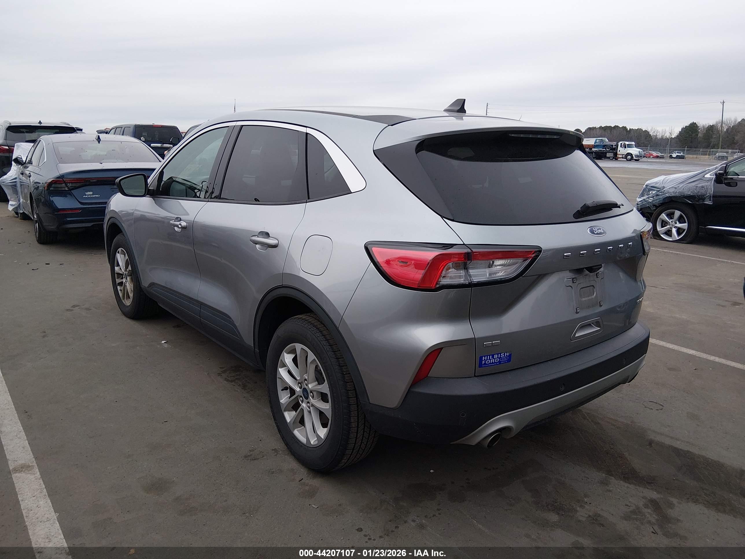 FORD ESCAPE image 3