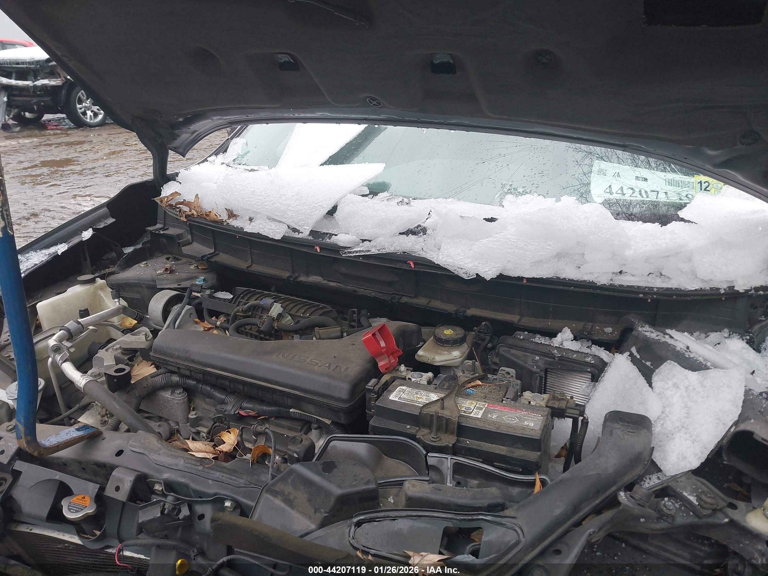 NISSAN ROGUE image 10