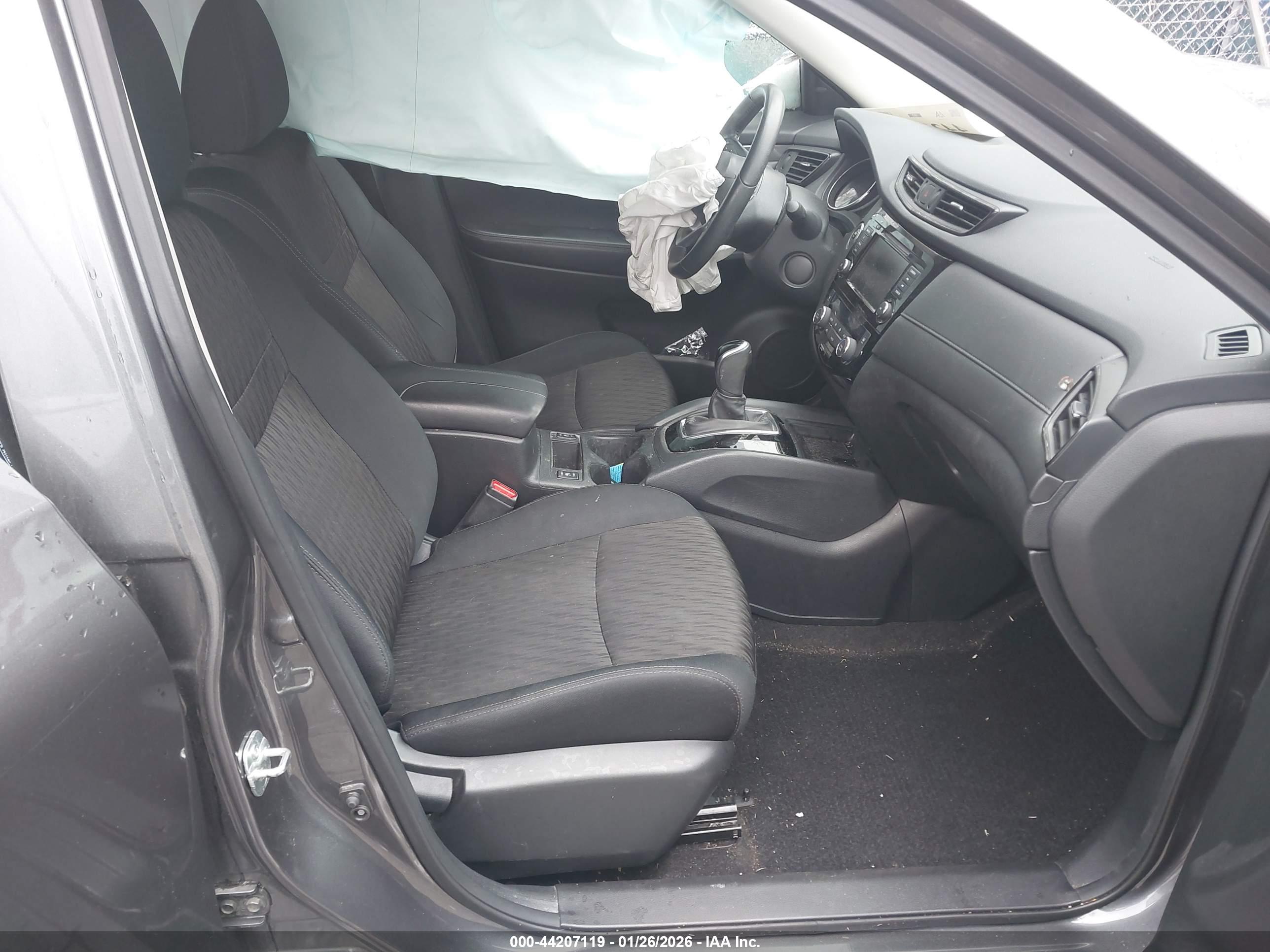 NISSAN ROGUE image 5