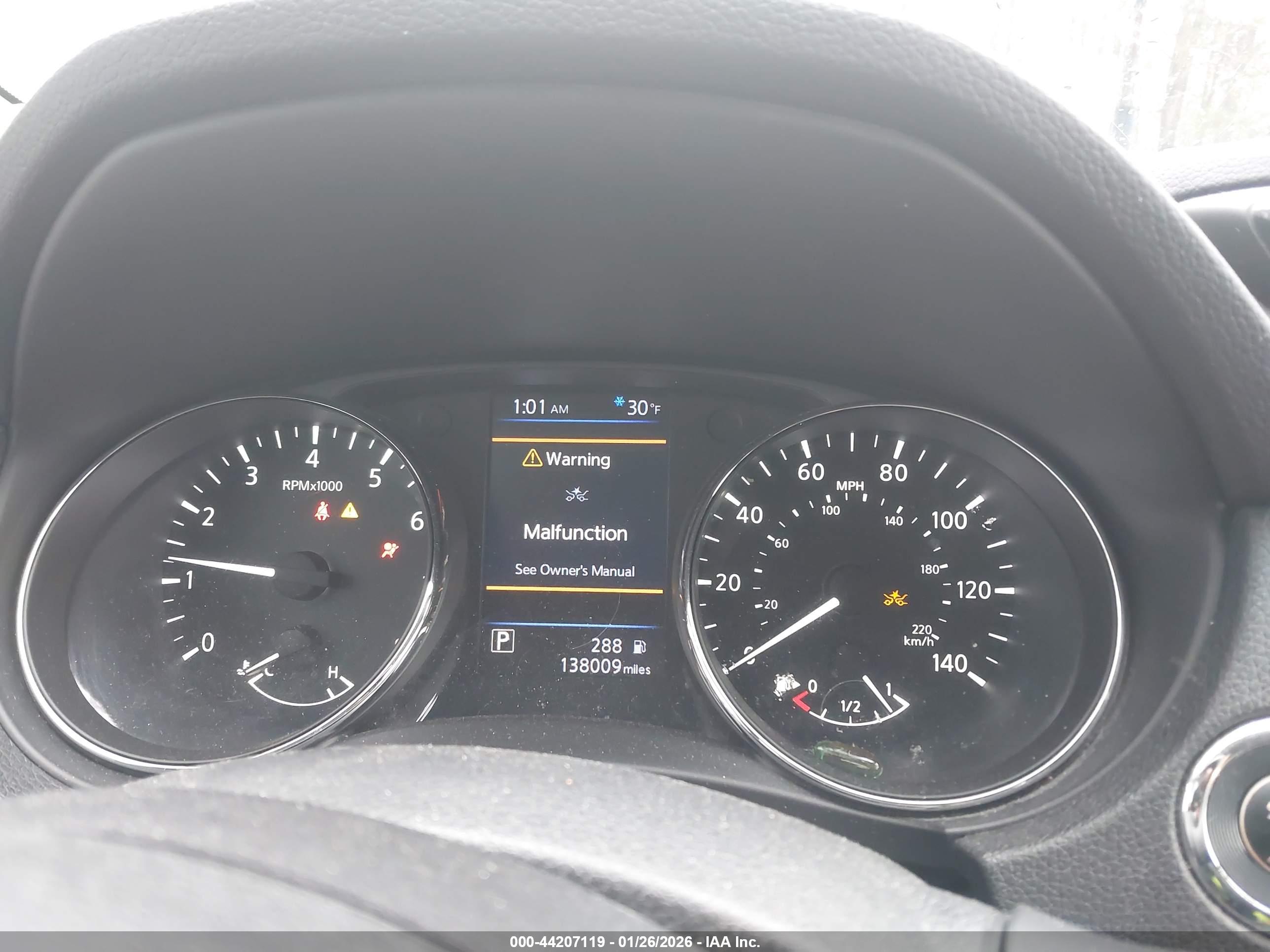 NISSAN ROGUE image 7