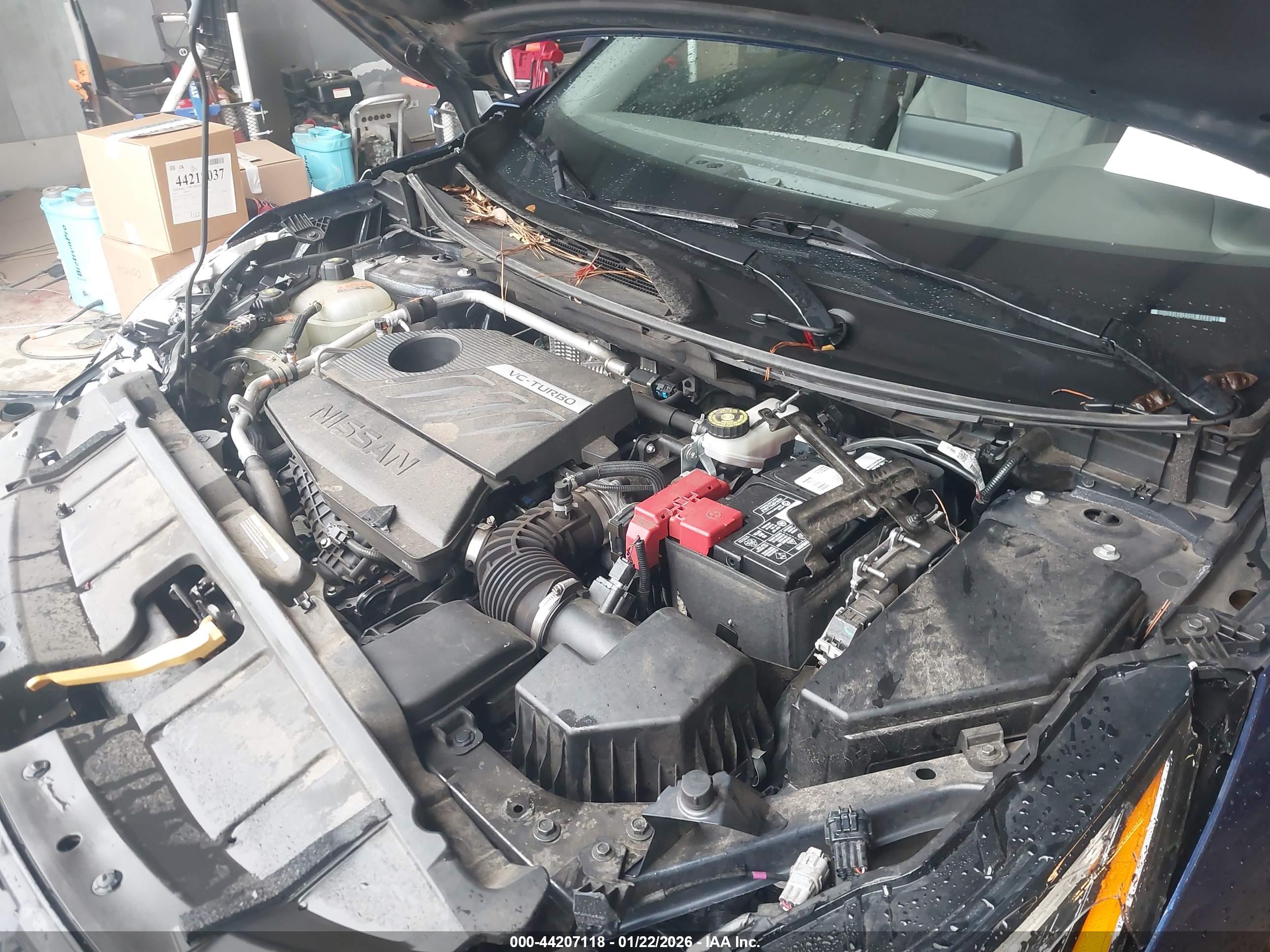 NISSAN ROGUE image 10