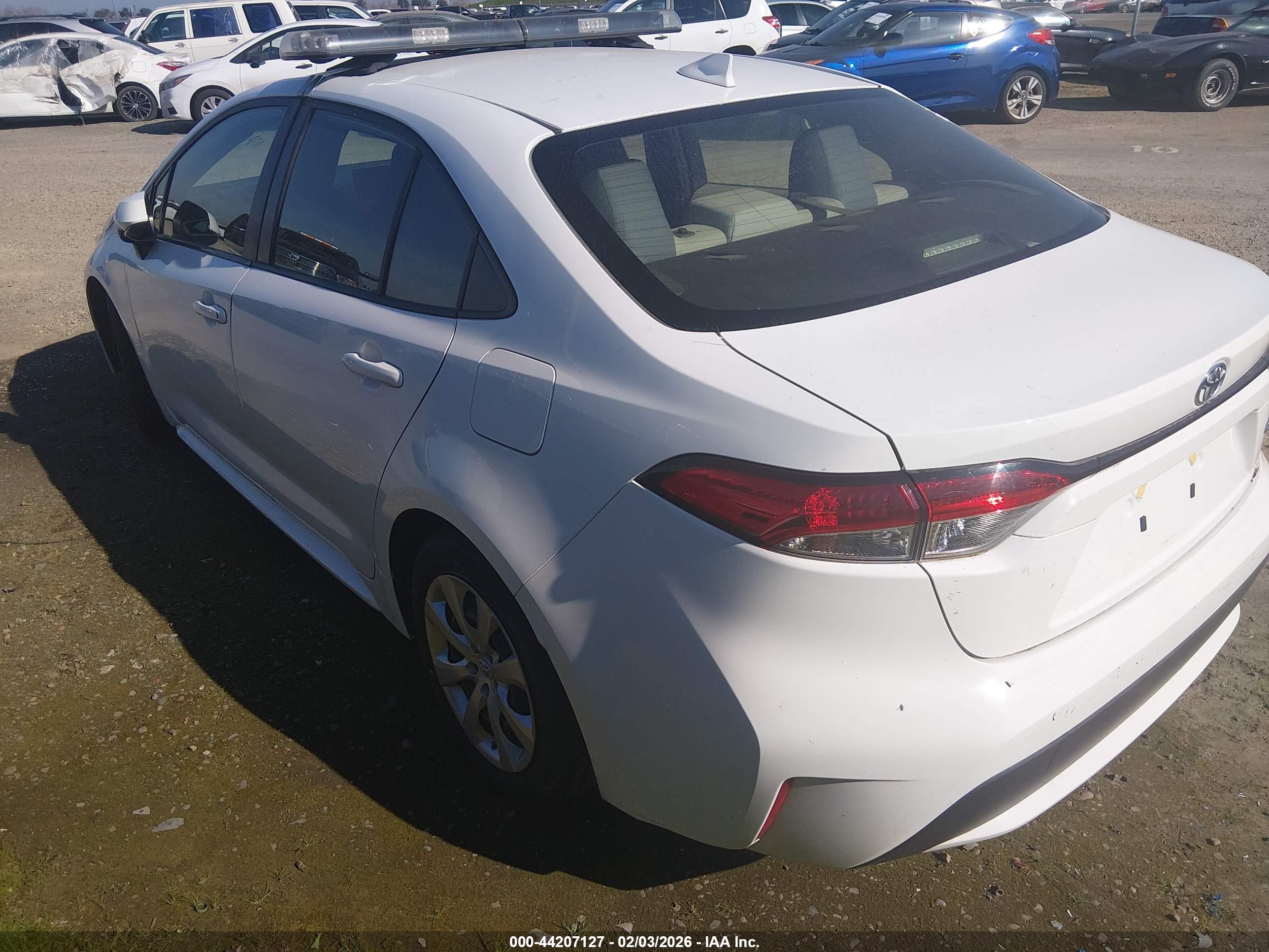 TOYOTA COROLLA image 3