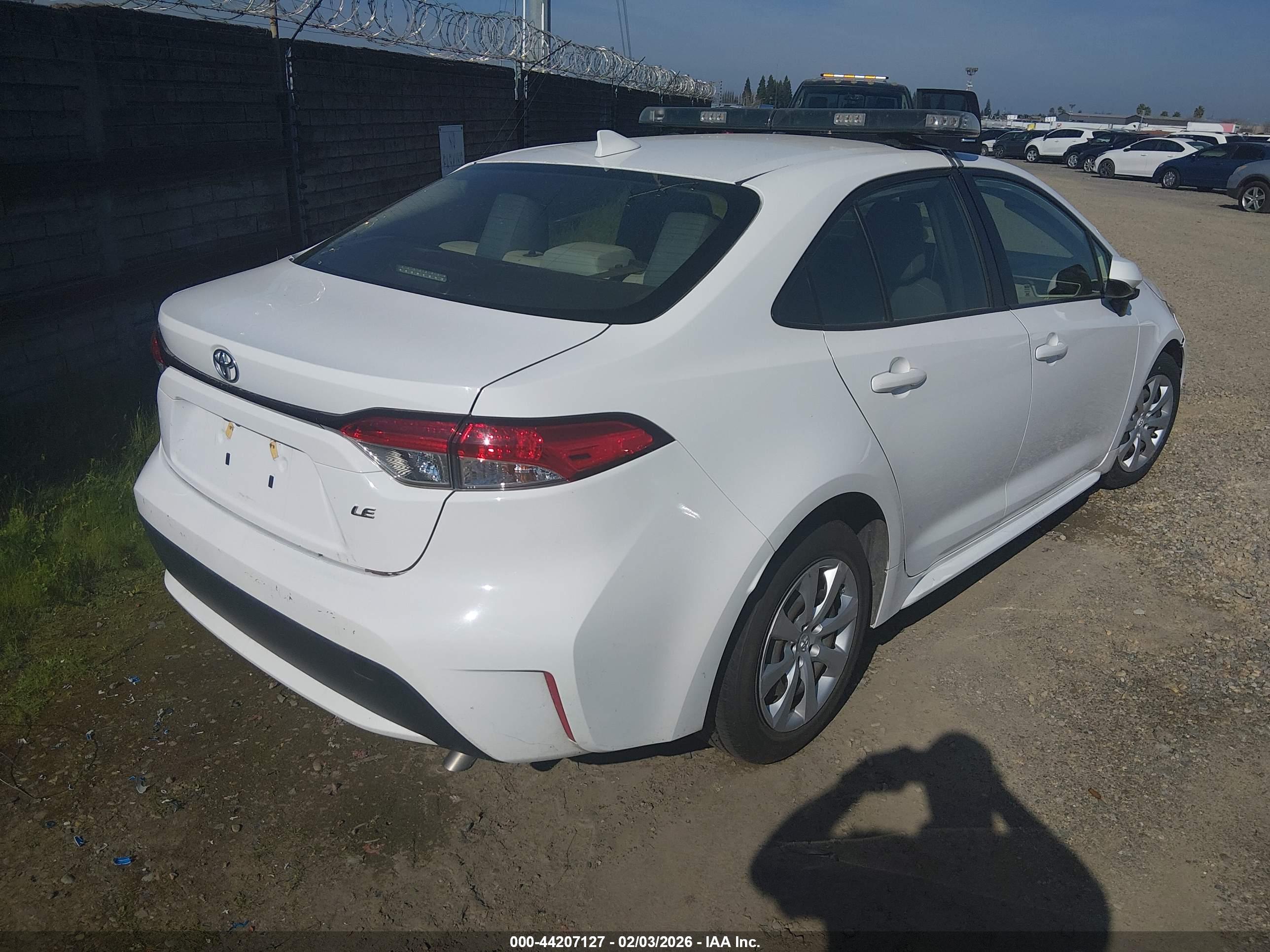 TOYOTA COROLLA image 4