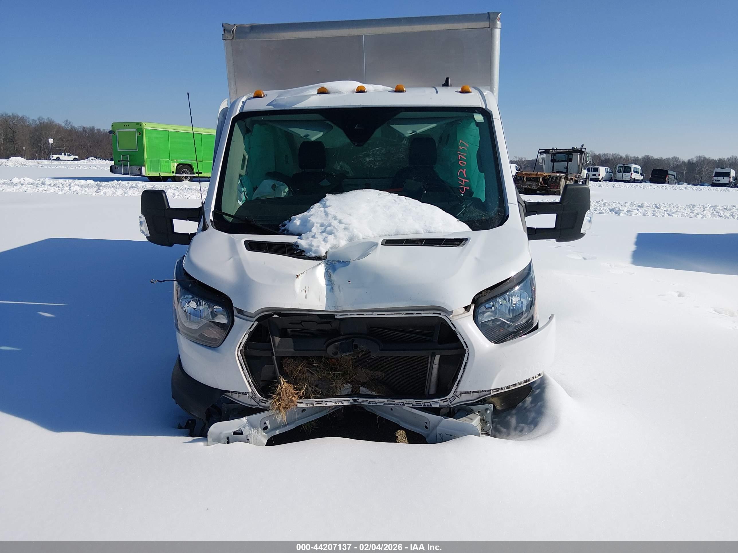 FORD TRANSIT-350 image 6