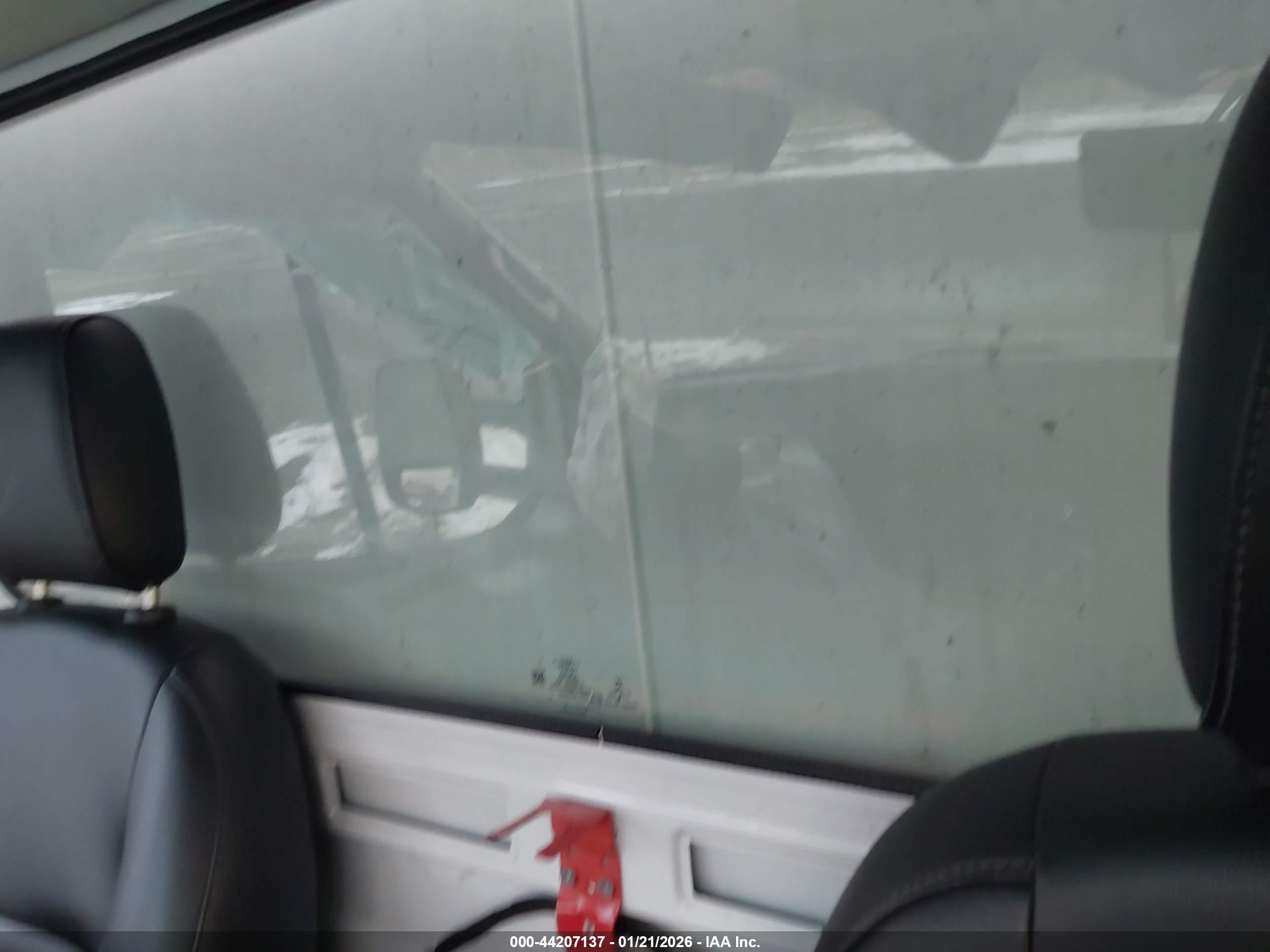 FORD TRANSIT-350 image 8