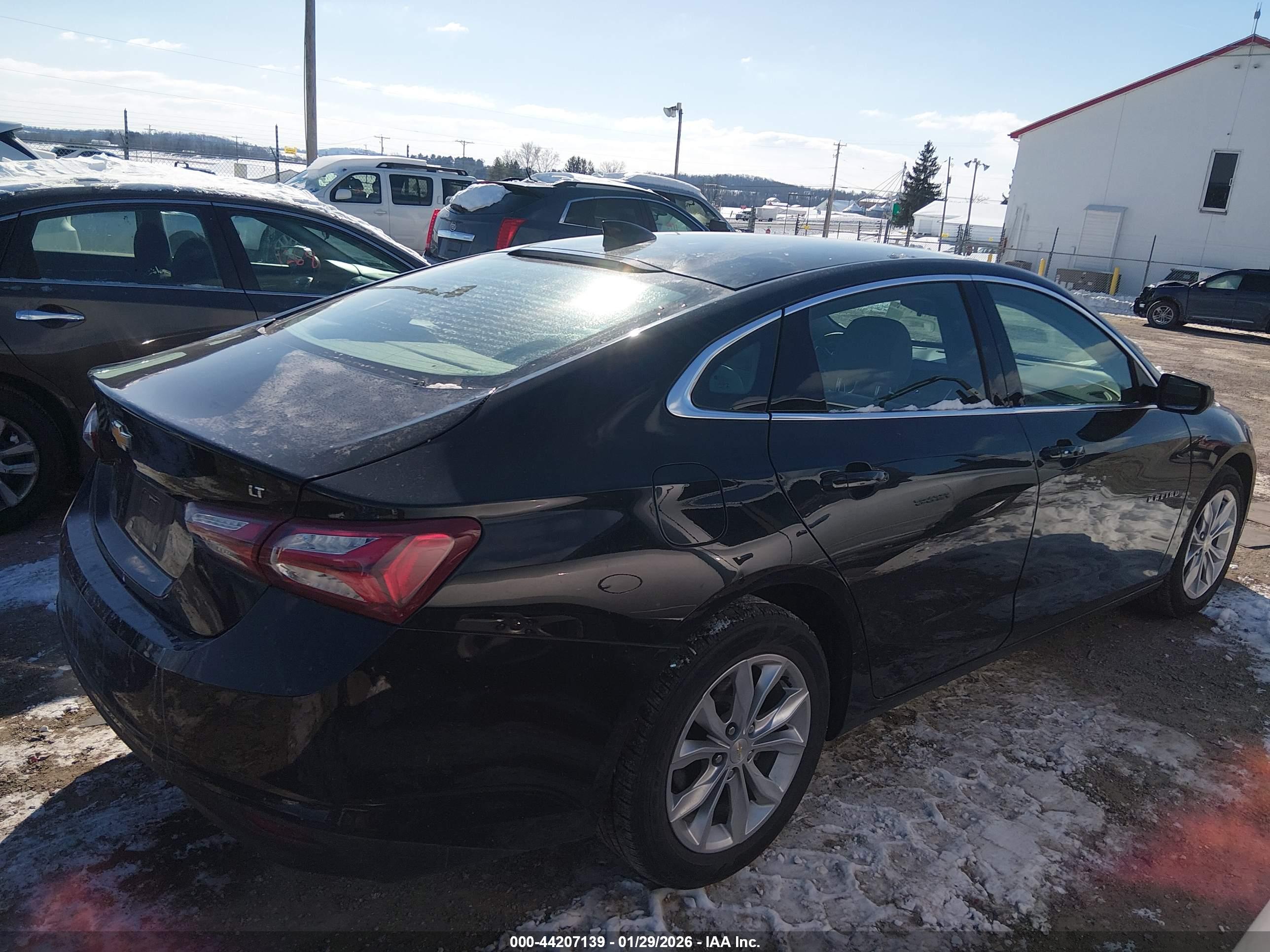 CHEVROLET MALIBU image 6