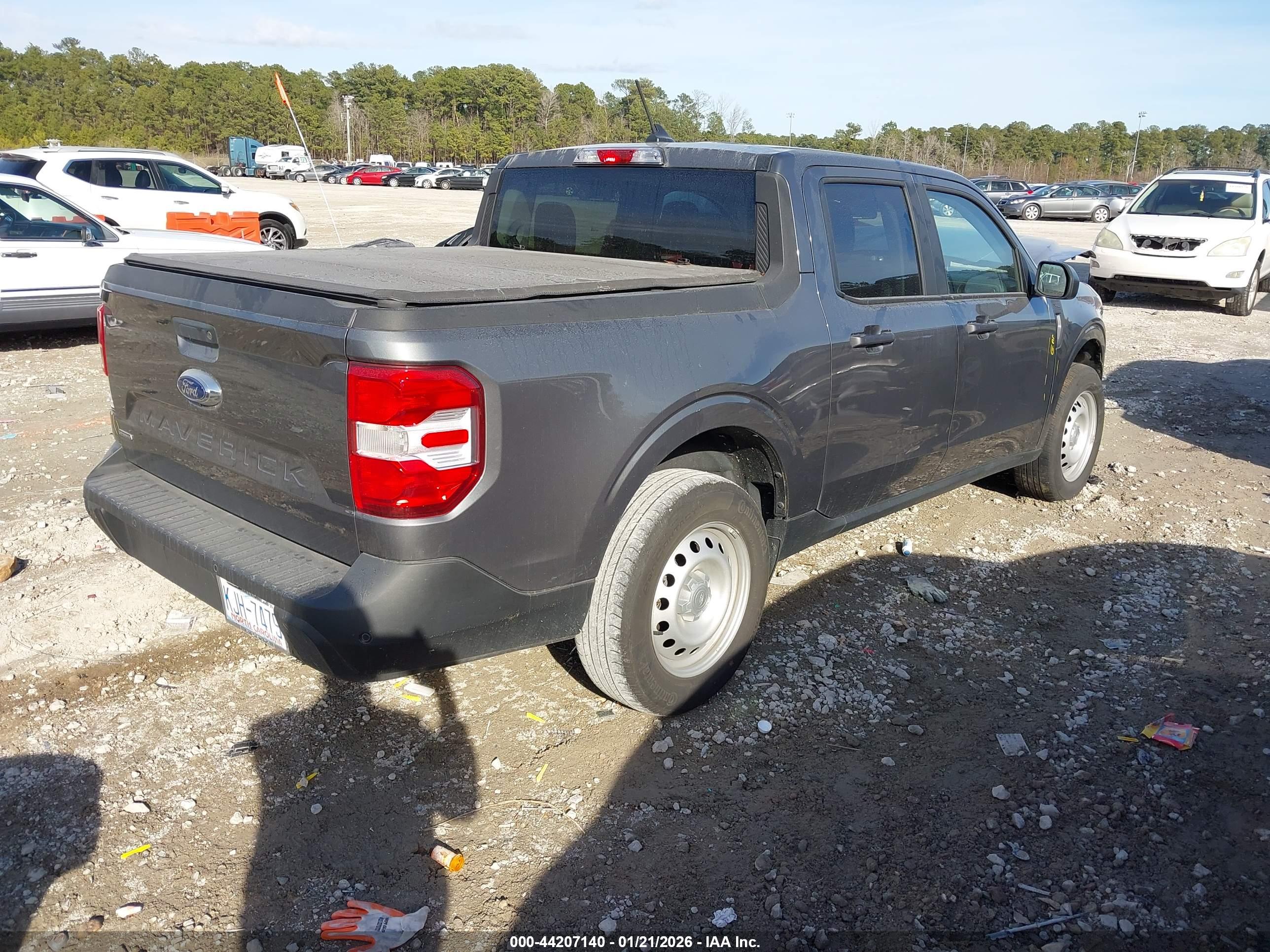 FORD MAVERICK image 4