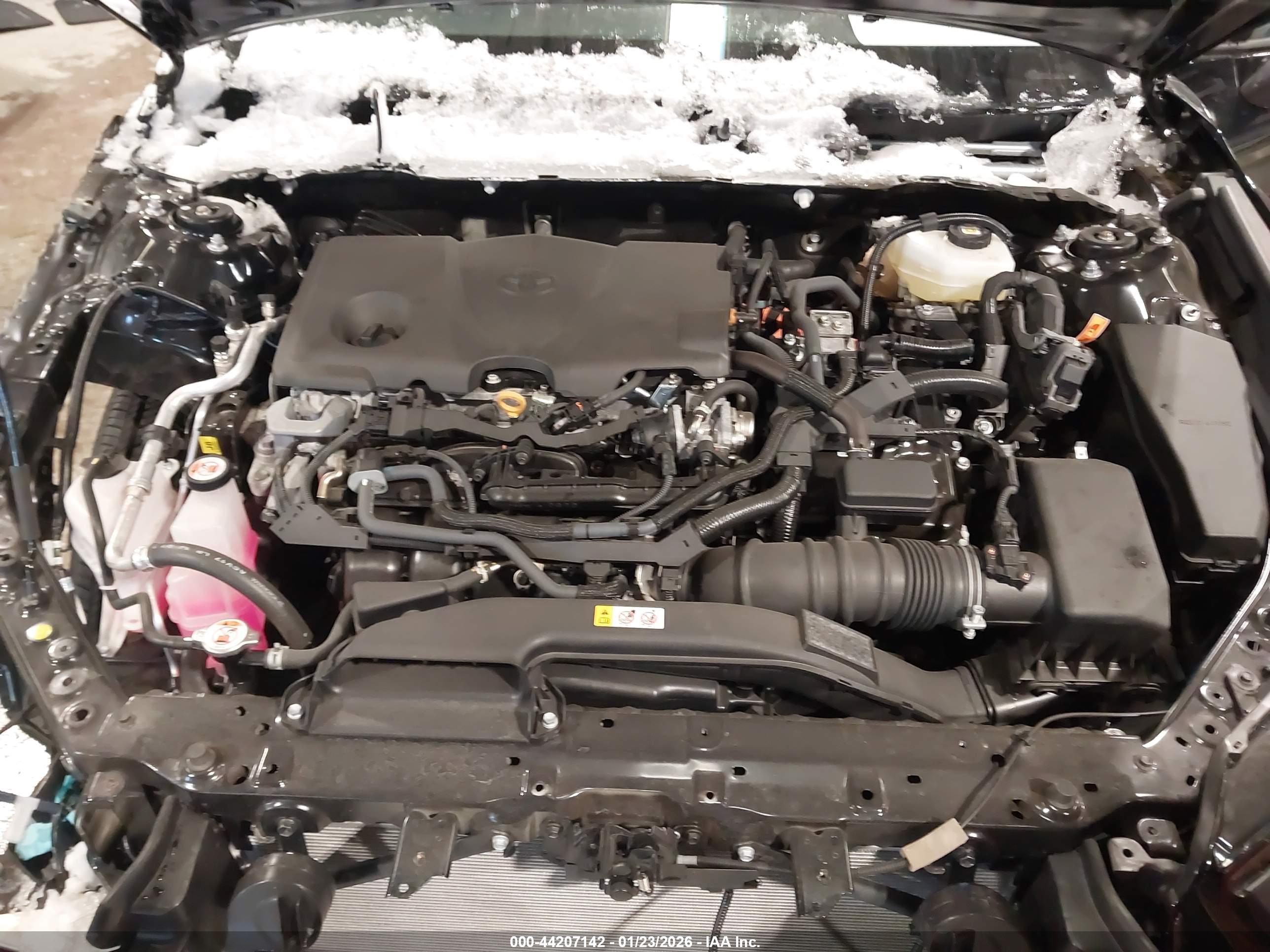 TOYOTA CAMRY image 10