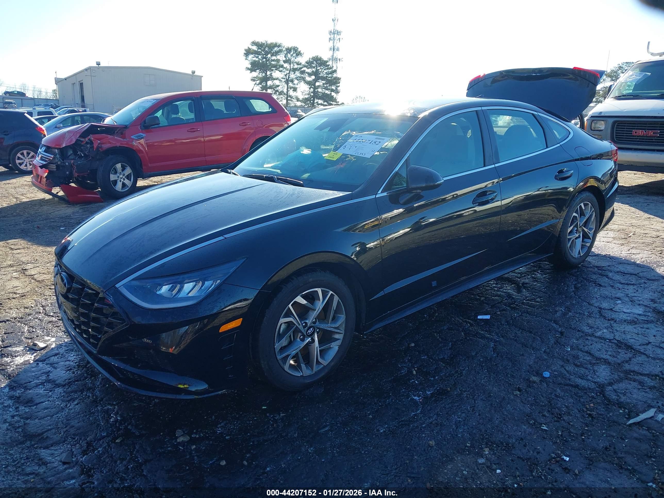 HYUNDAI SONATA image 2