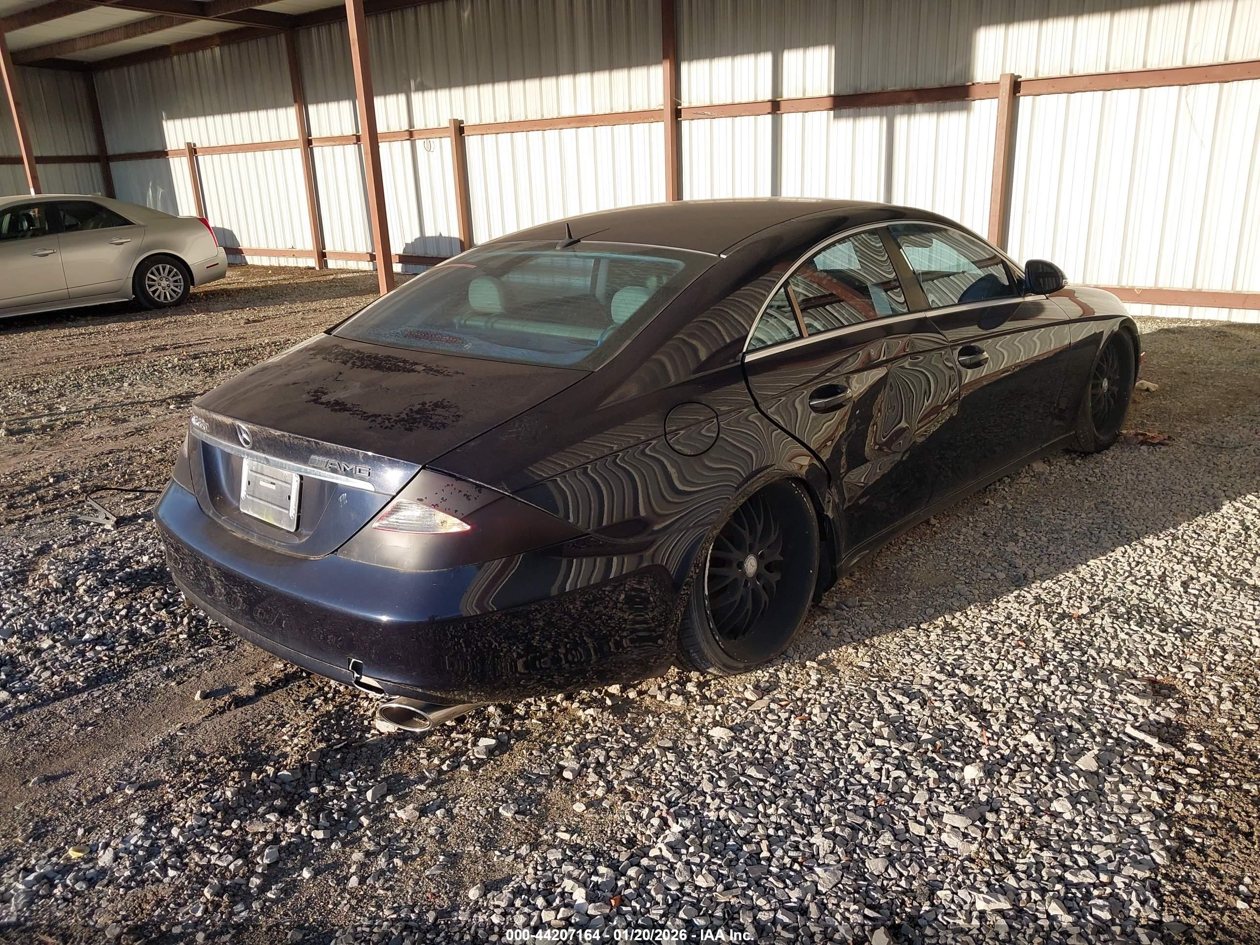MERCEDES-BENZ CLS image 4