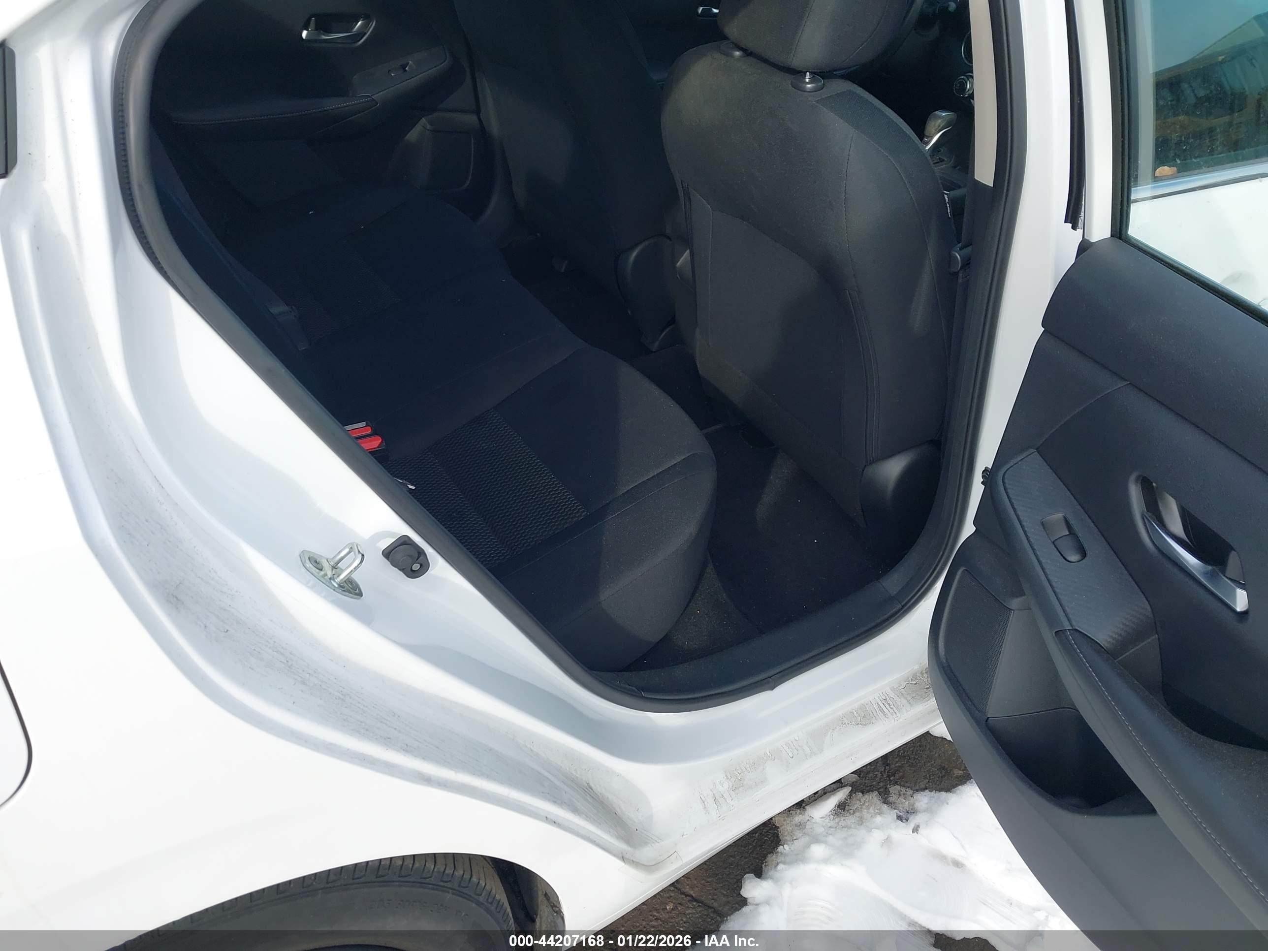 NISSAN SENTRA image 8