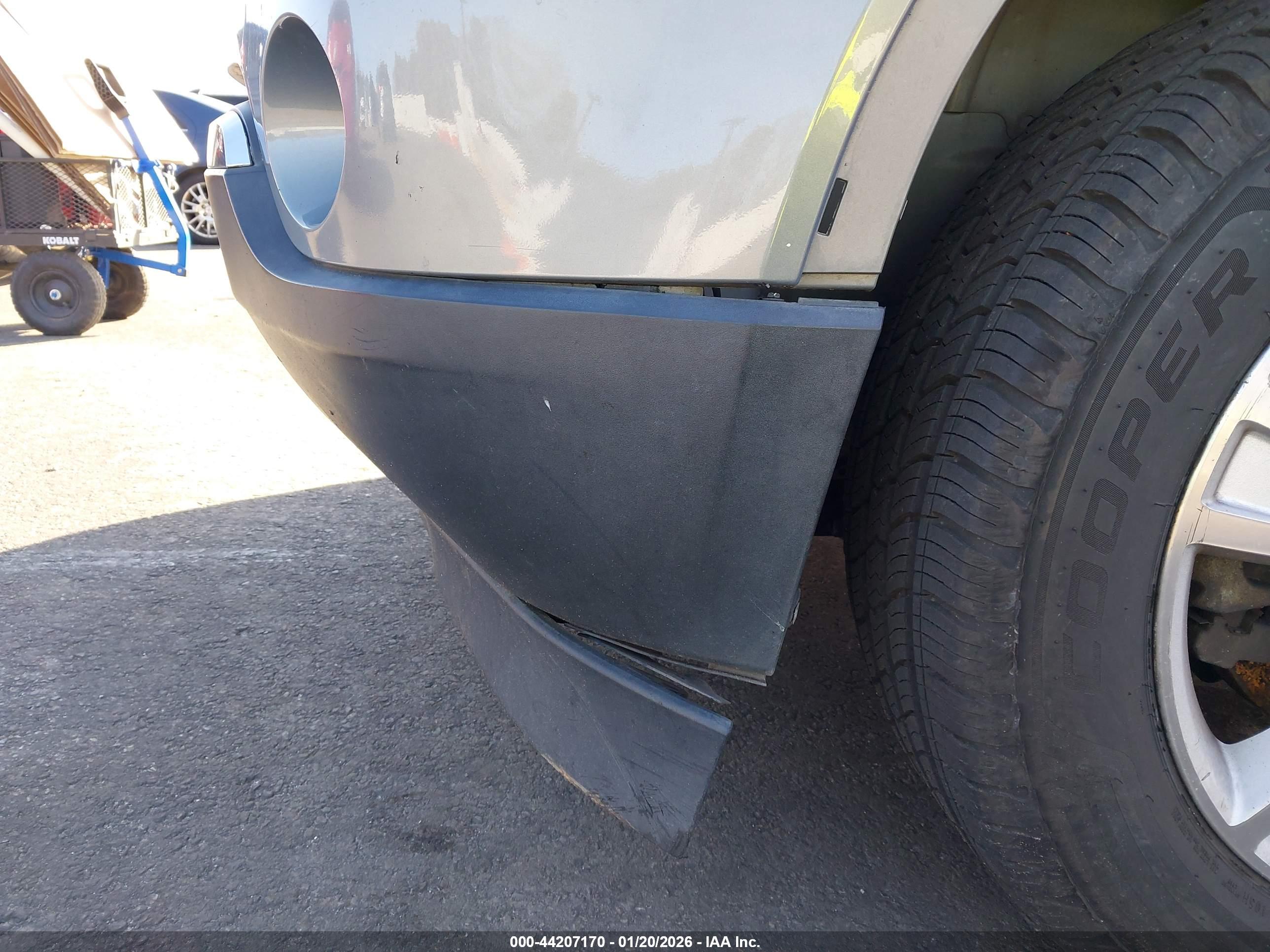 GMC ACADIA image 6