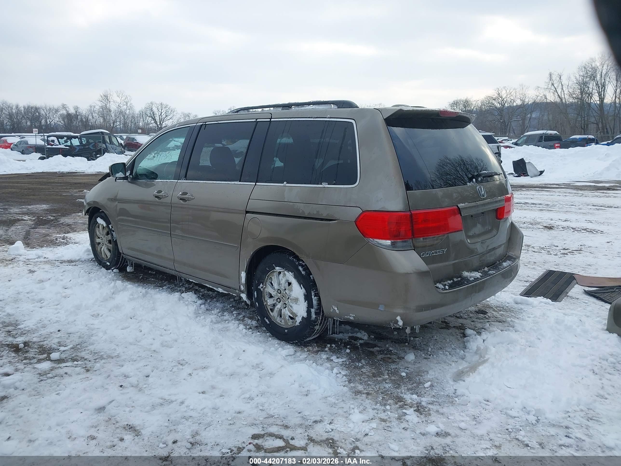 HONDA ODYSSEY image 3