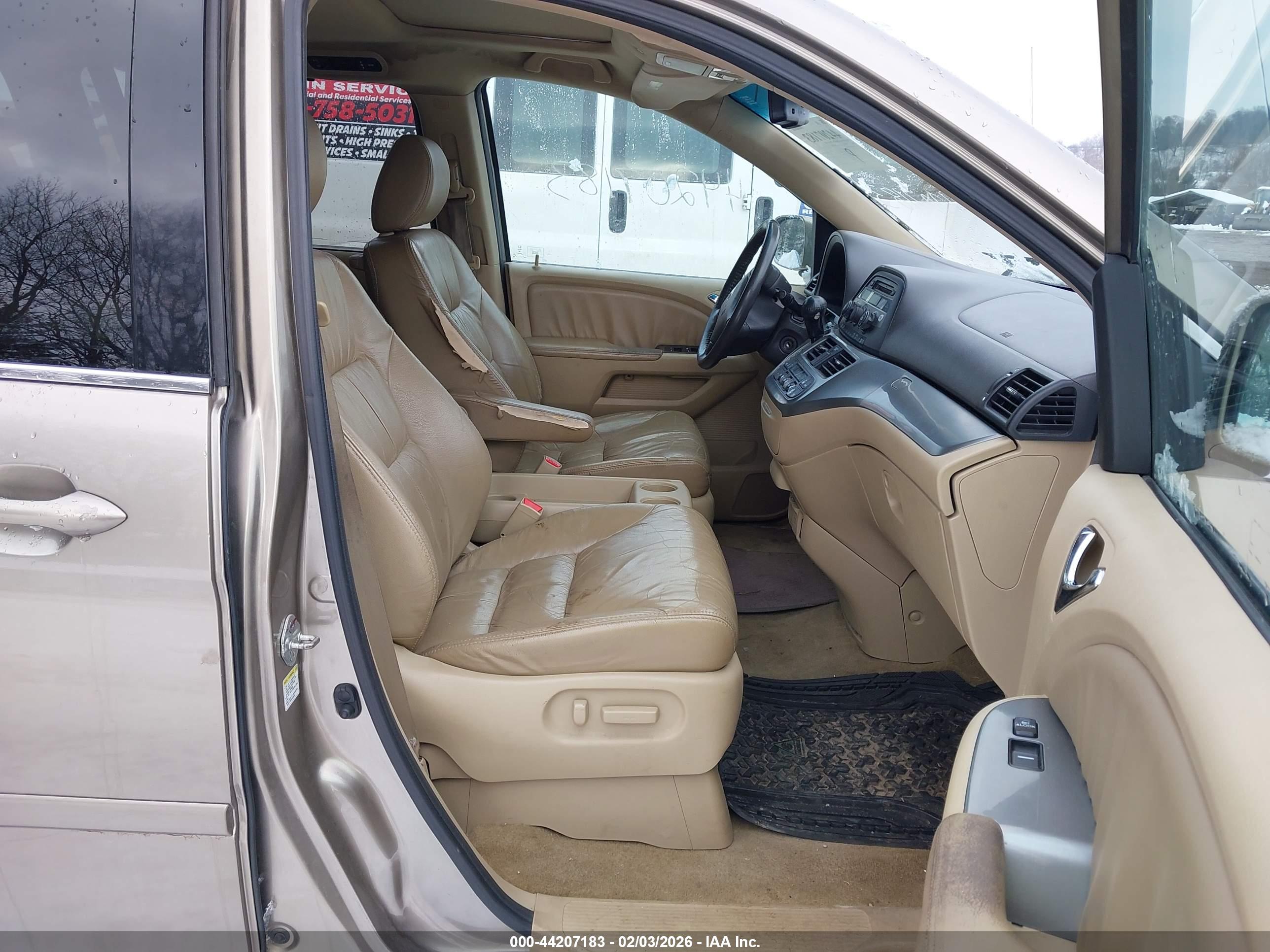 HONDA ODYSSEY image 5