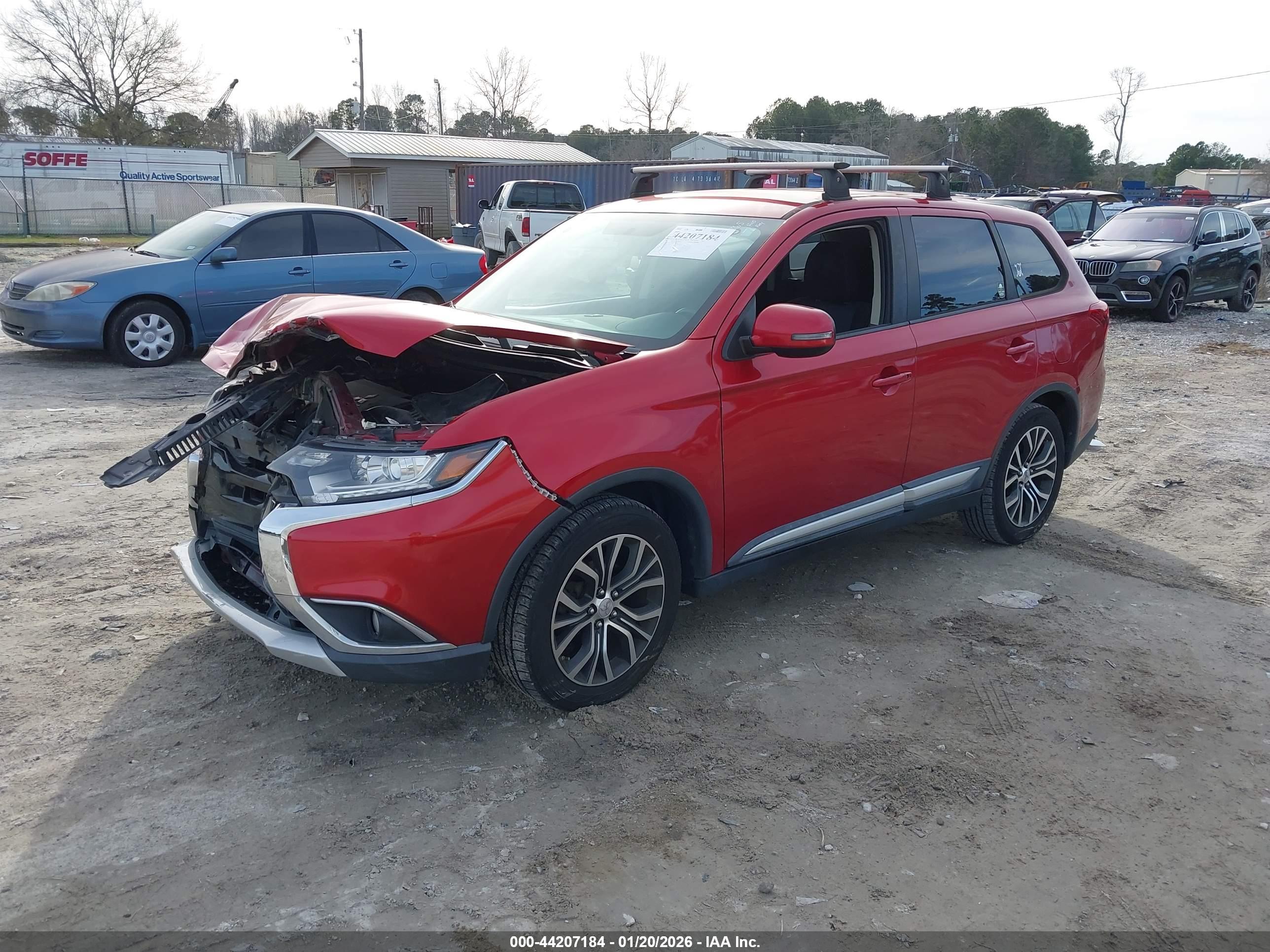 MITSUBISHI OUTLANDER image 2