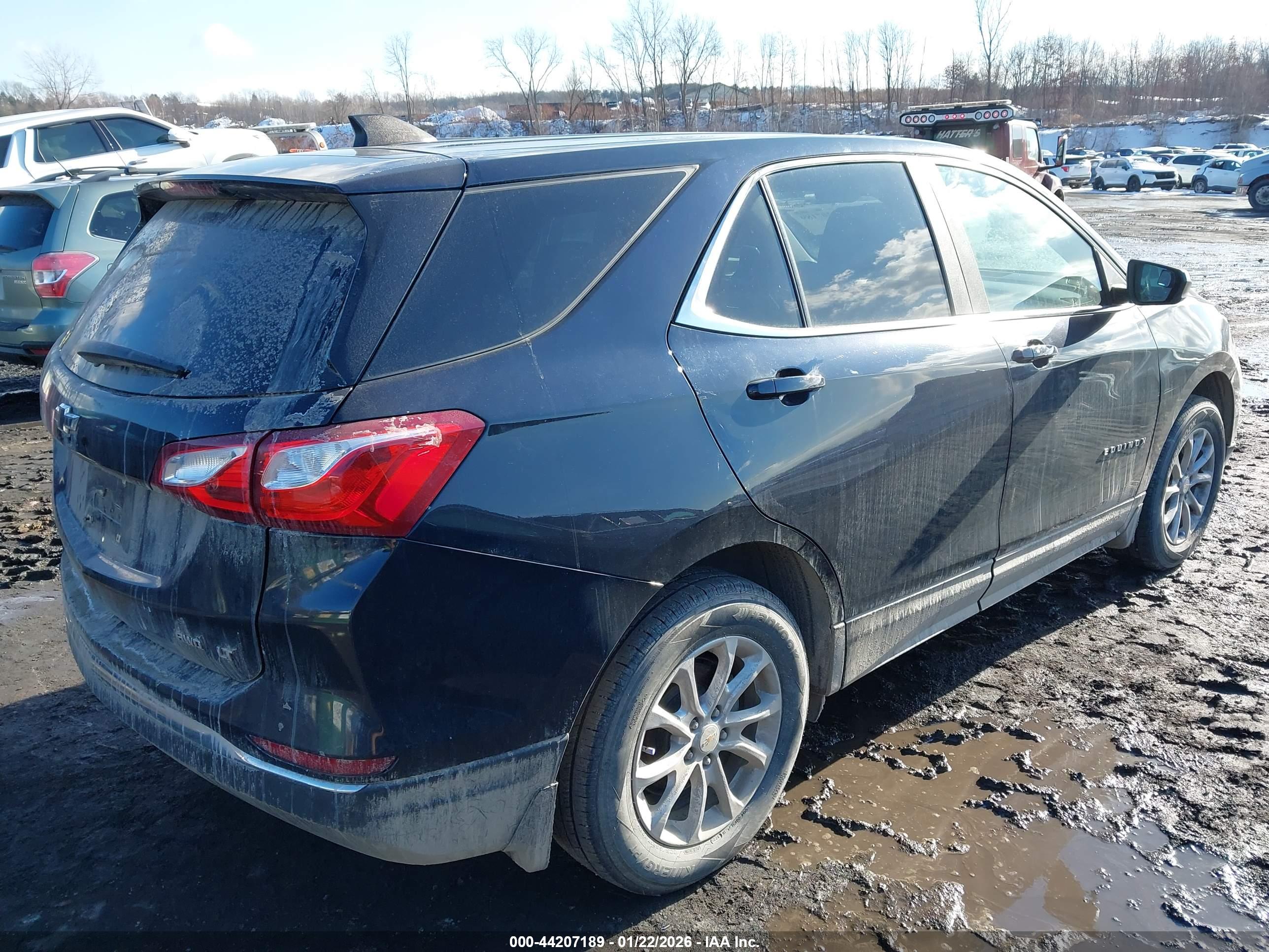 CHEVROLET EQUINOX image 4
