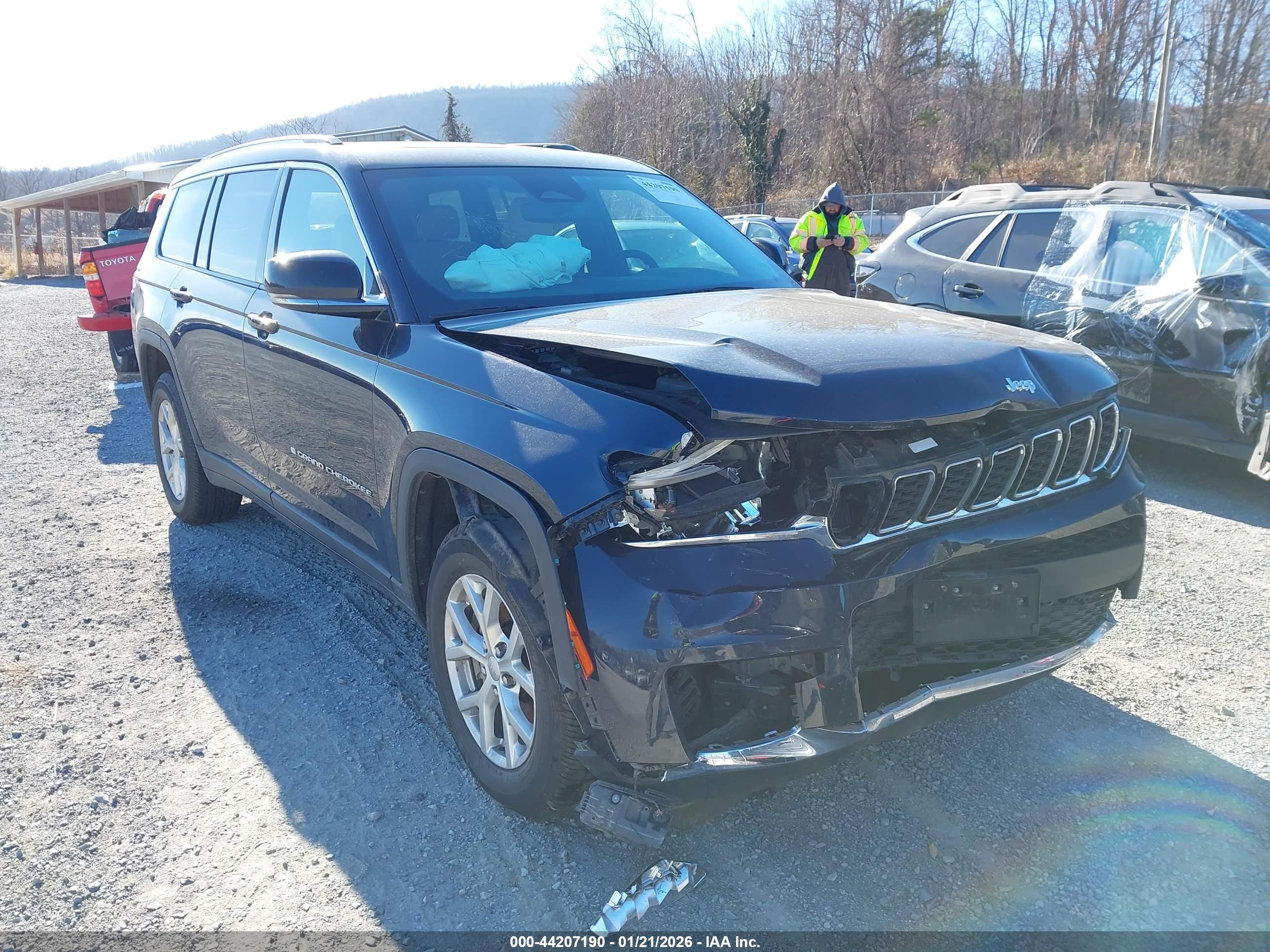 JEEP GRAND image 6