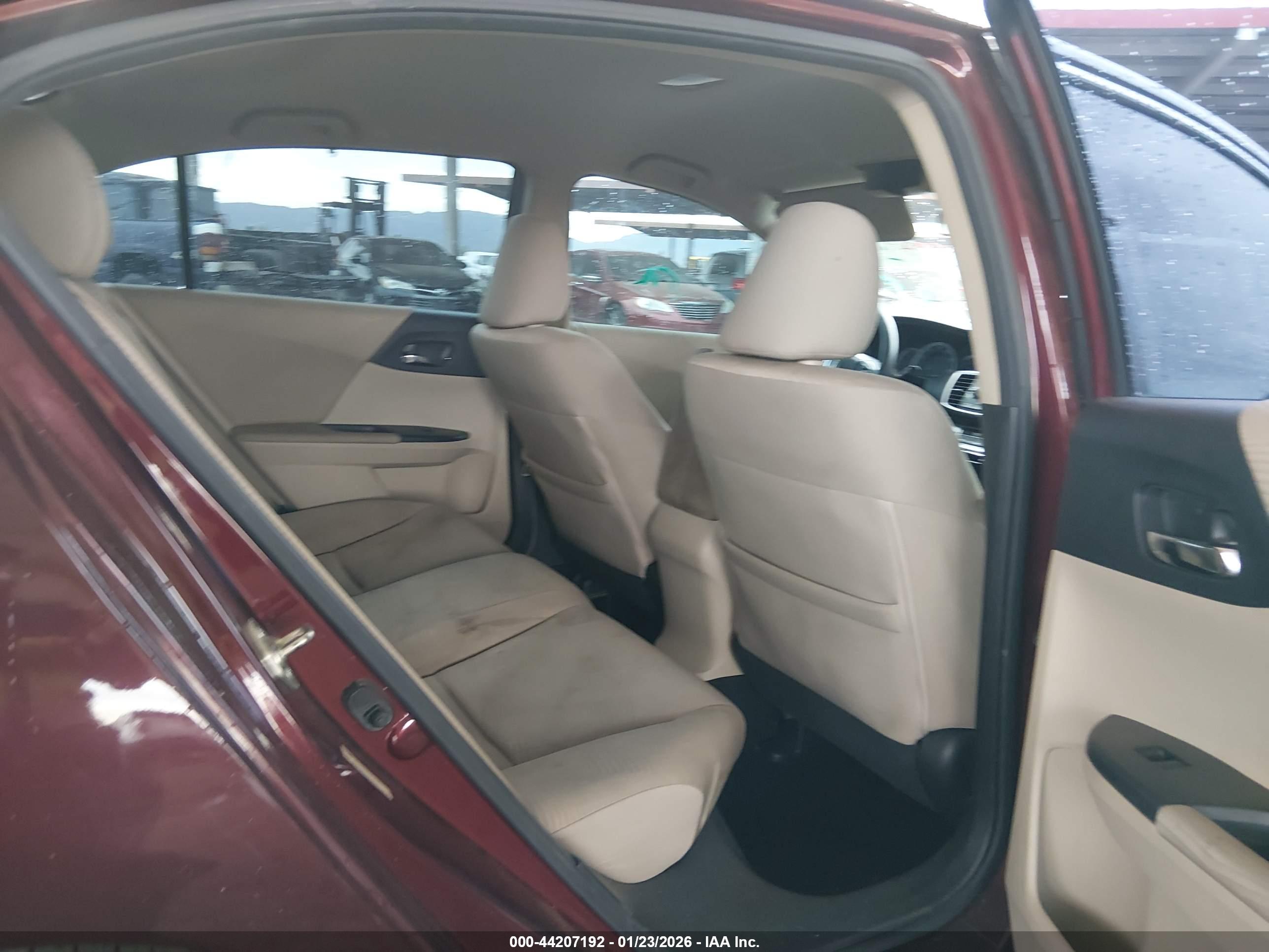 HONDA ACCORD image 8