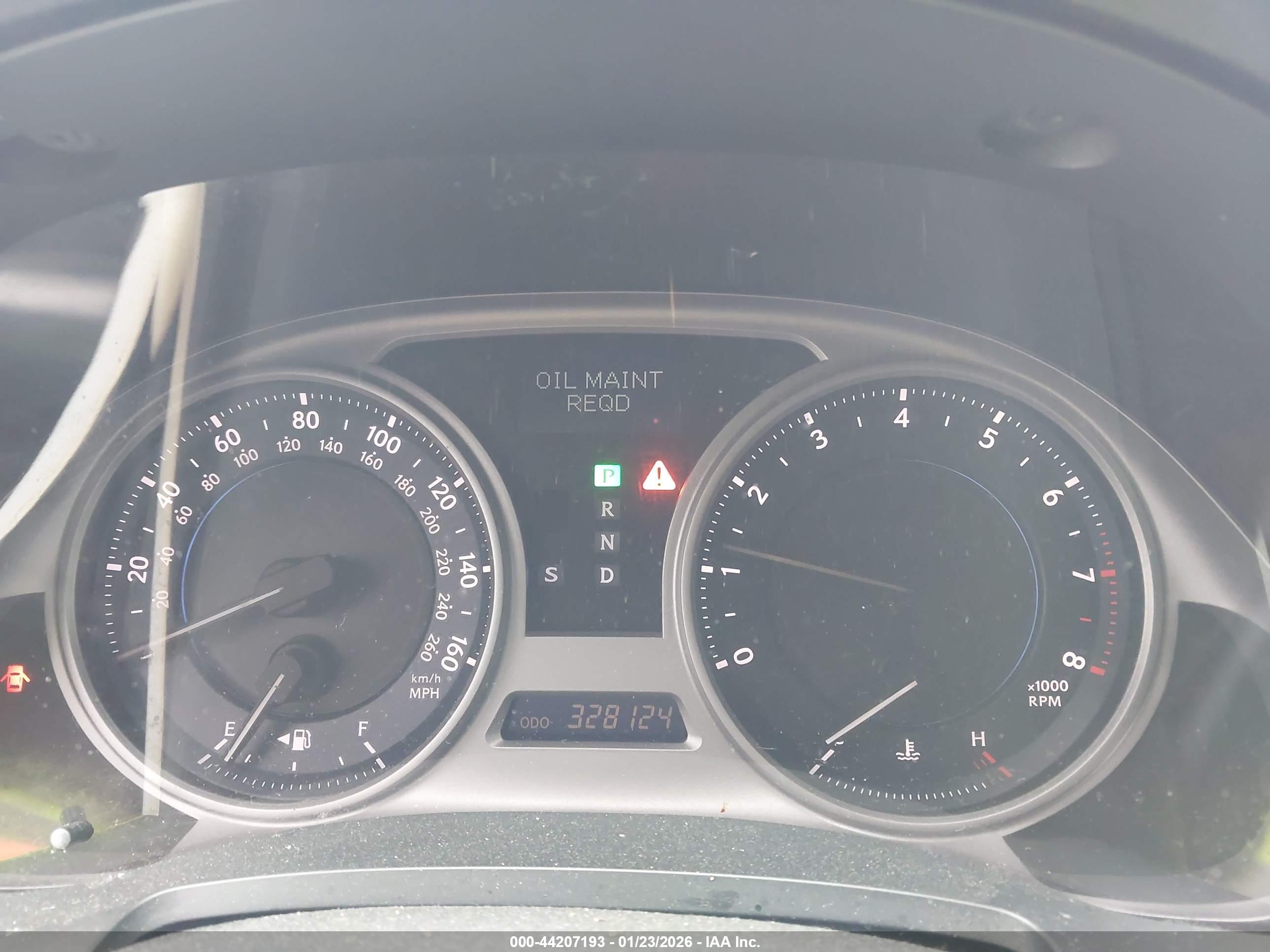 LEXUS IS image 7