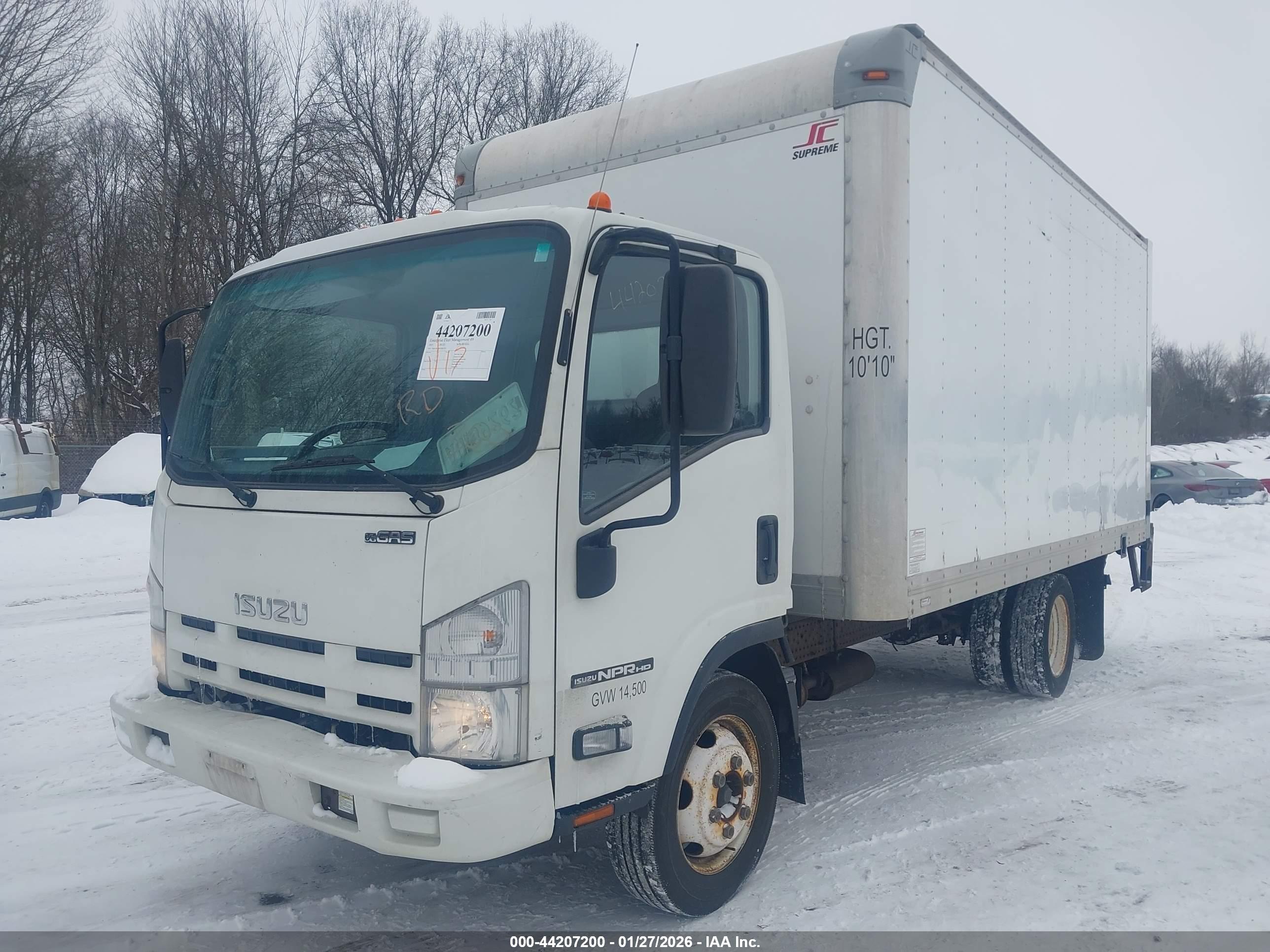 ISUZU NPR image 2