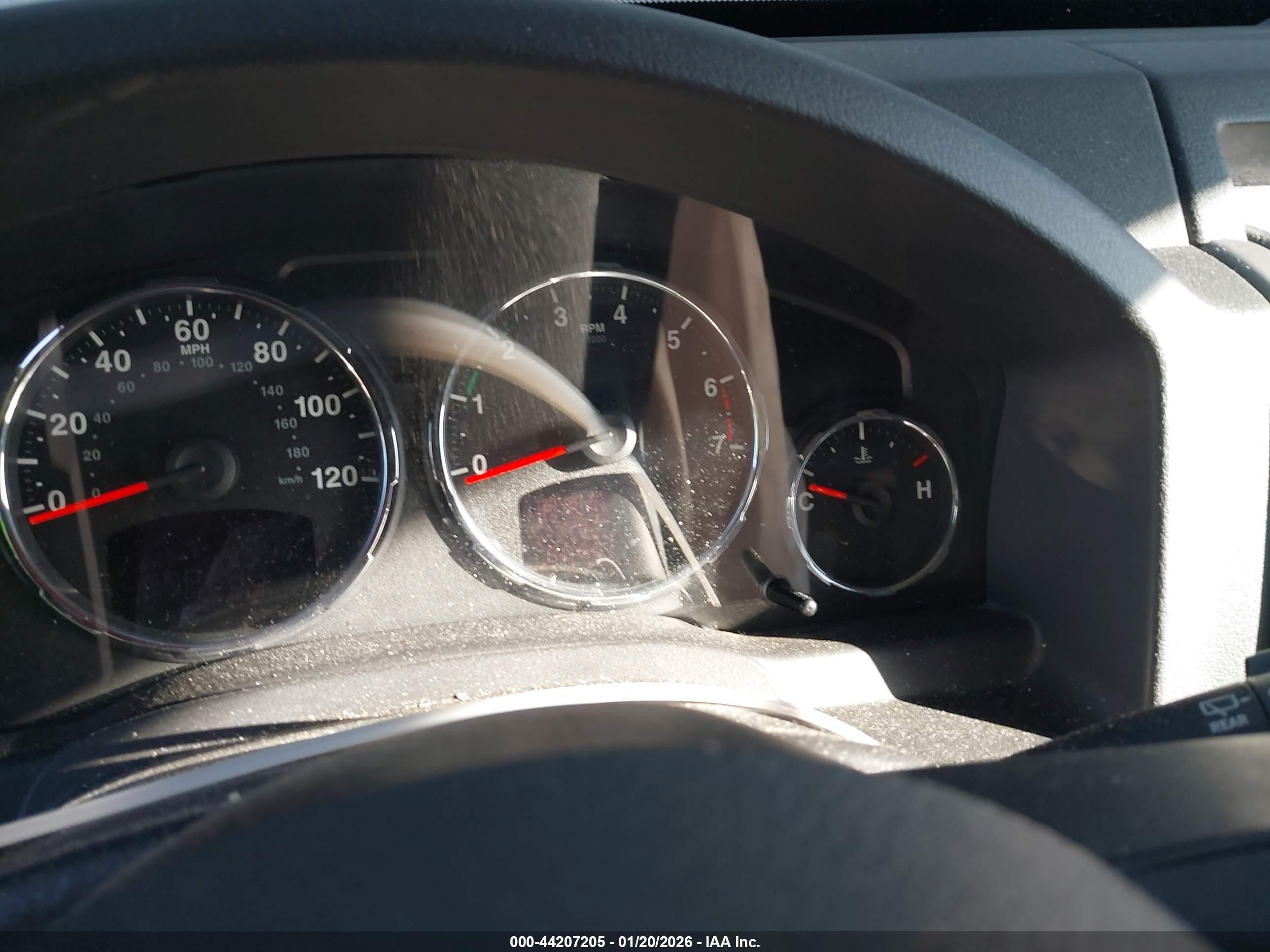 JEEP LIBERTY image 7