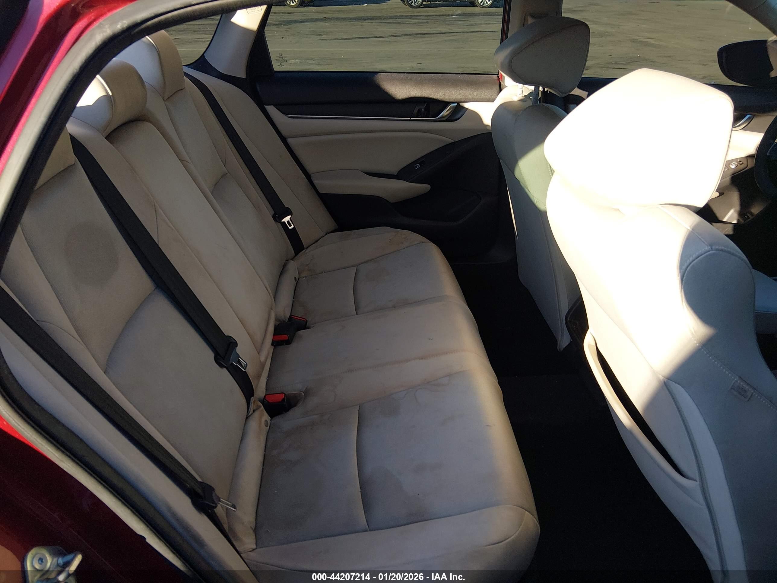 HONDA ACCORD image 8