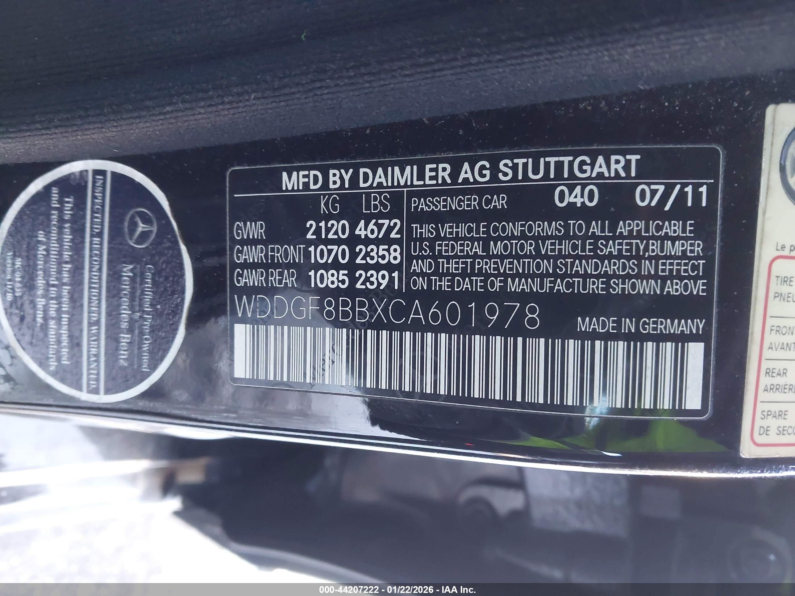 MERCEDES-BENZ C image 9