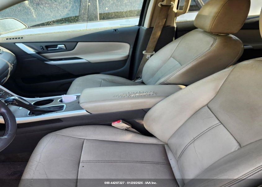 FORD EDGE image 5