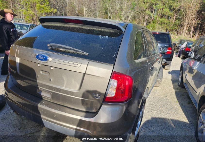 FORD EDGE image 6
