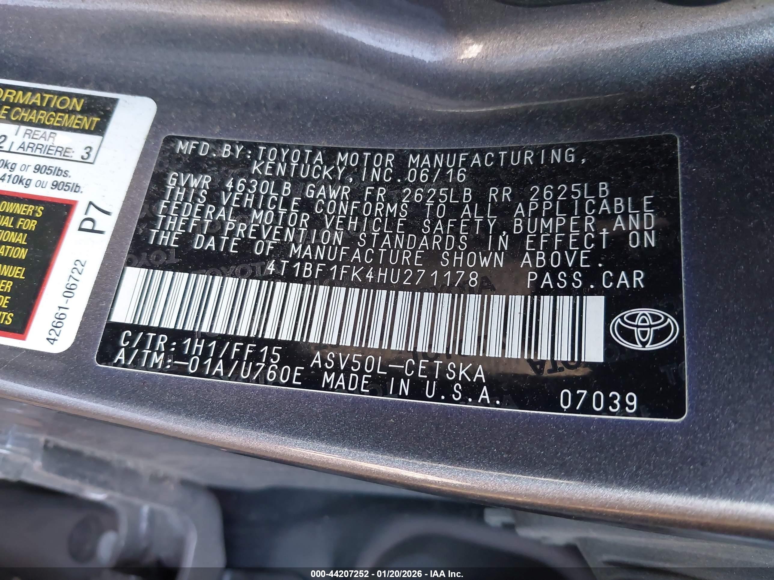 TOYOTA CAMRY image 9