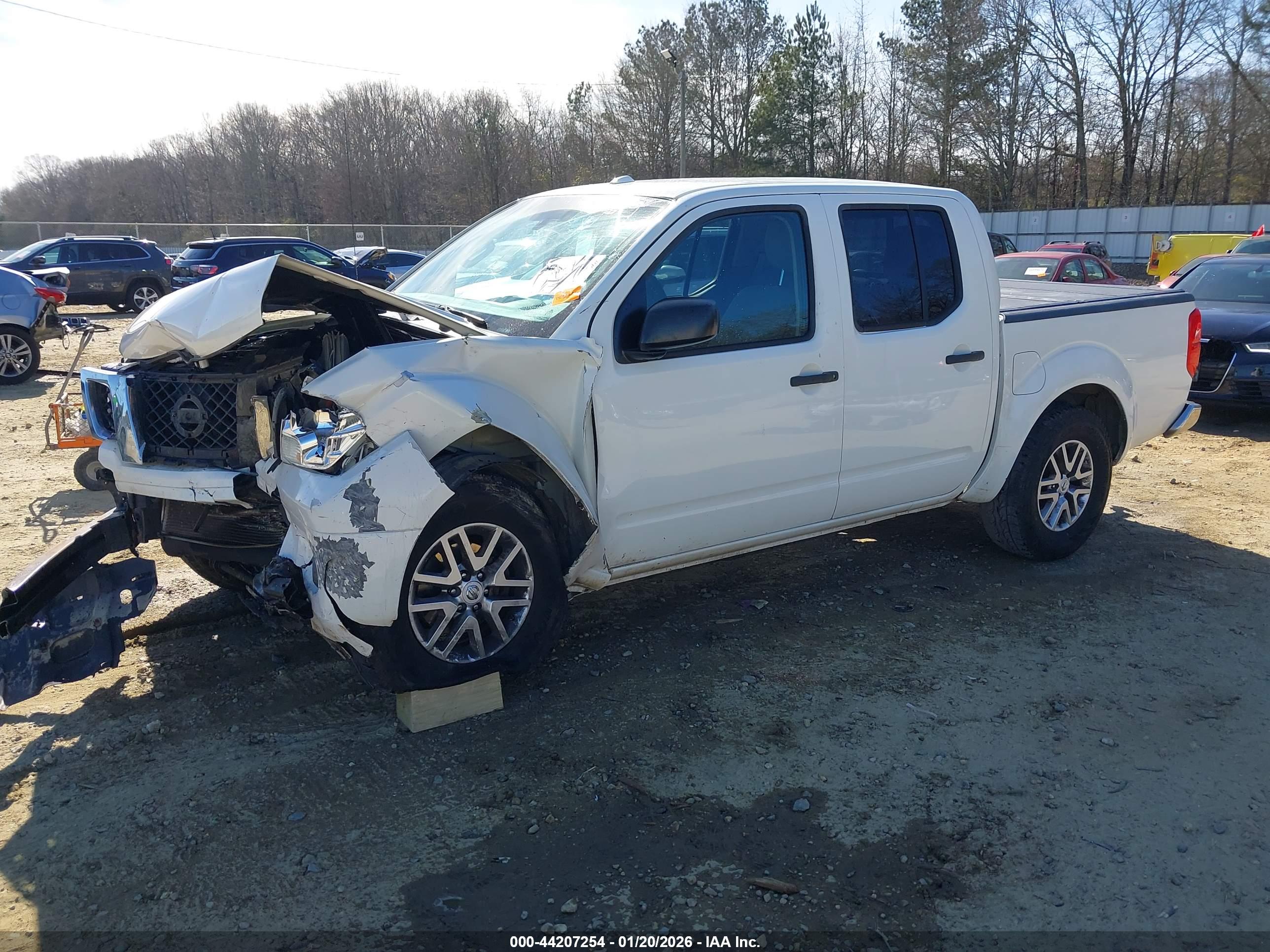 NISSAN FRONTIER image 2