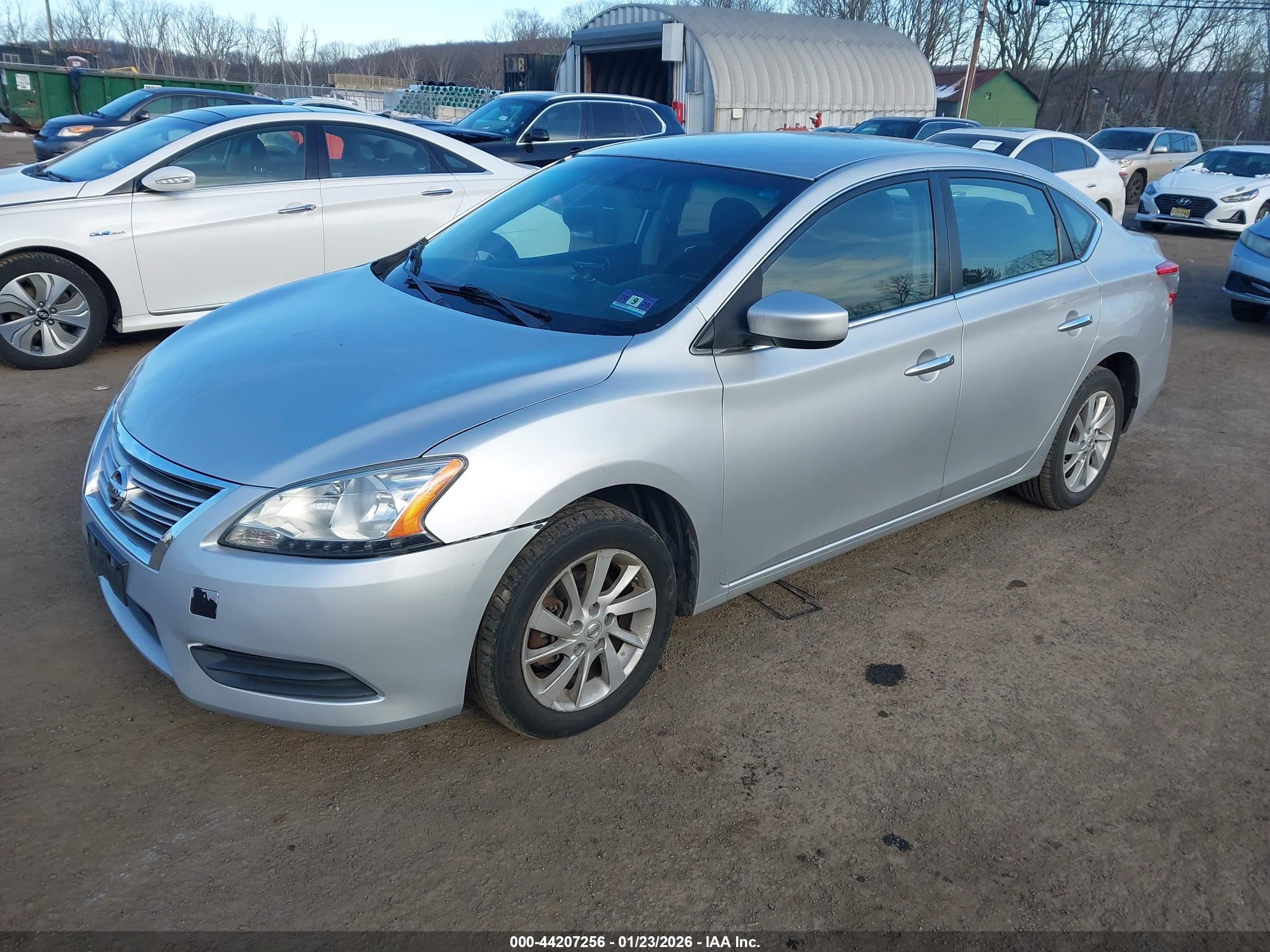 NISSAN SENTRA image 2