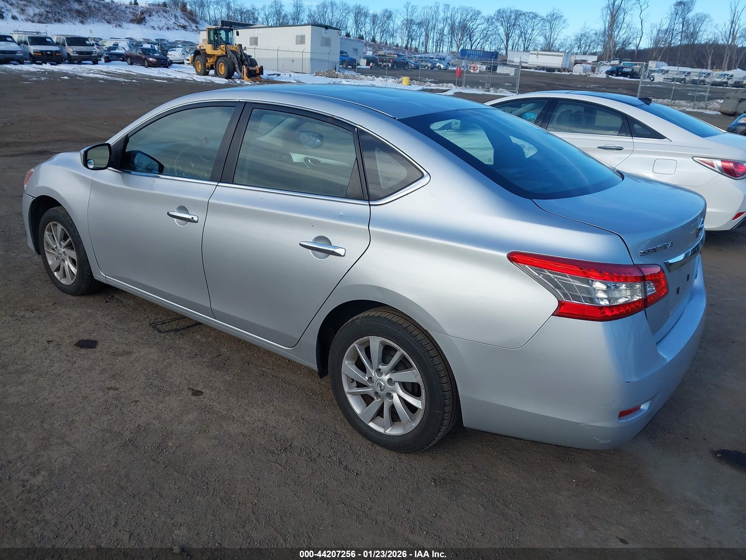 NISSAN SENTRA image 3