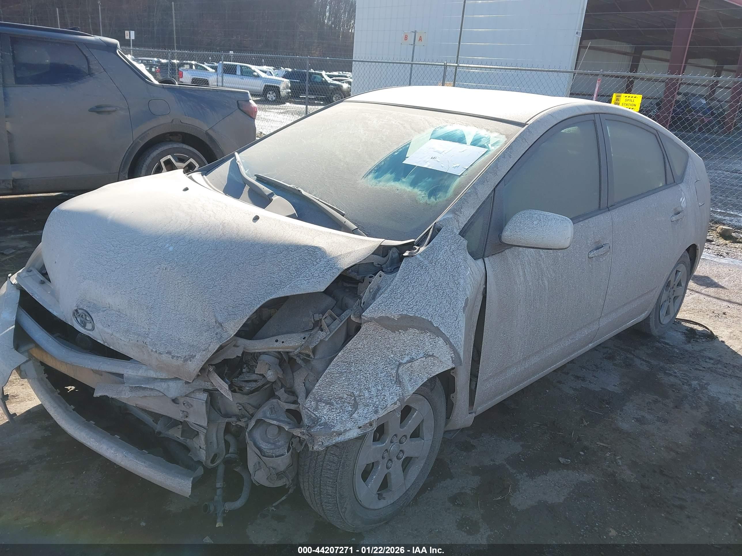 TOYOTA PRIUS image 2