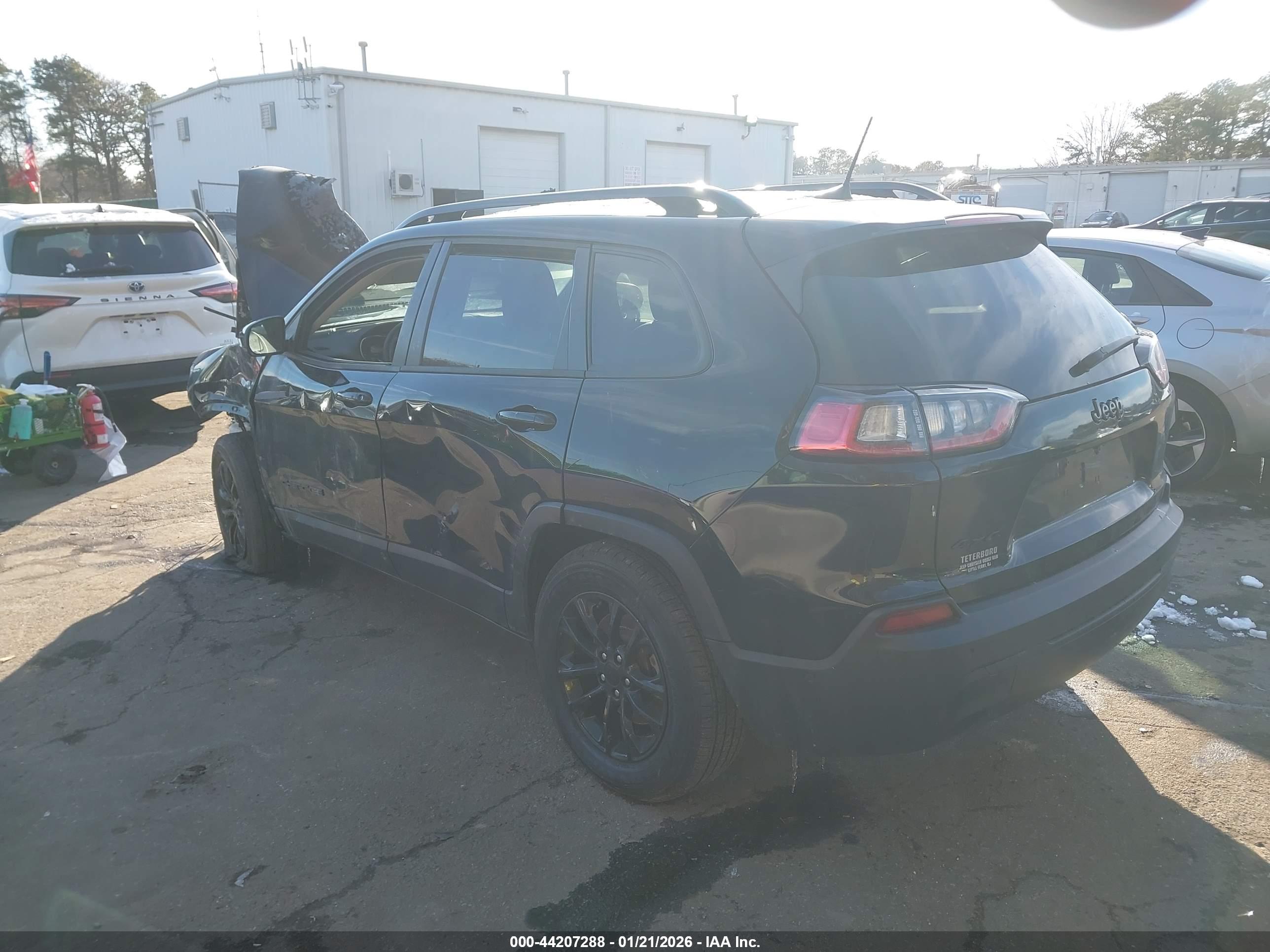 JEEP CHEROKEE image 3
