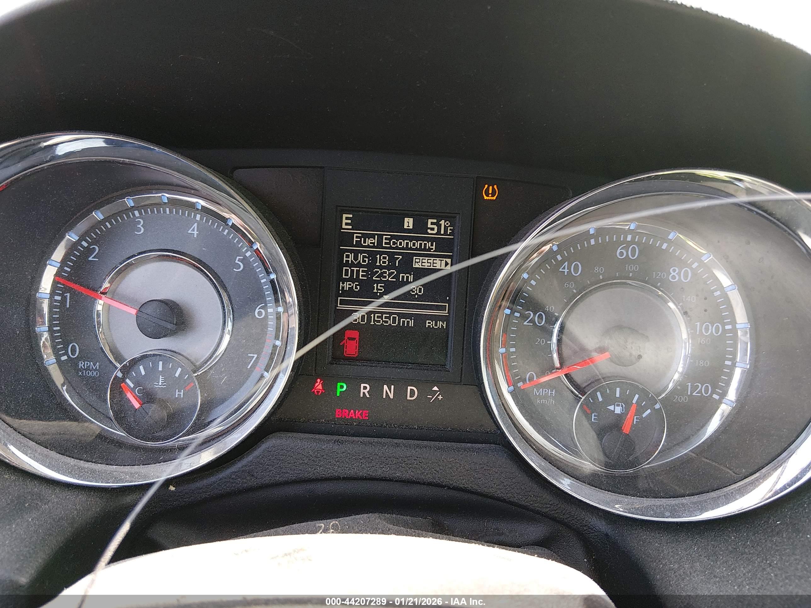 CHRYSLER TOWN image 7