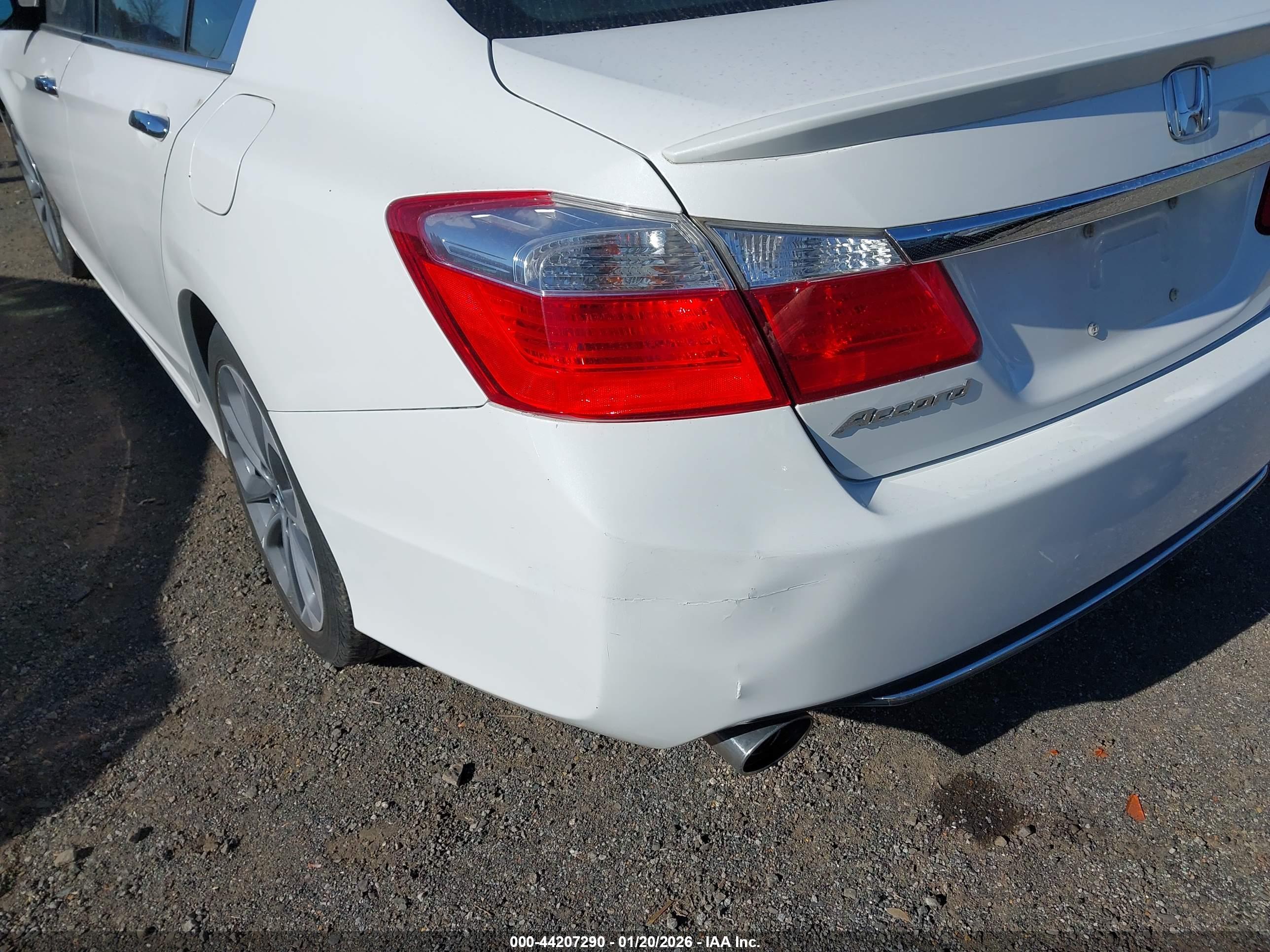 HONDA ACCORD image 6