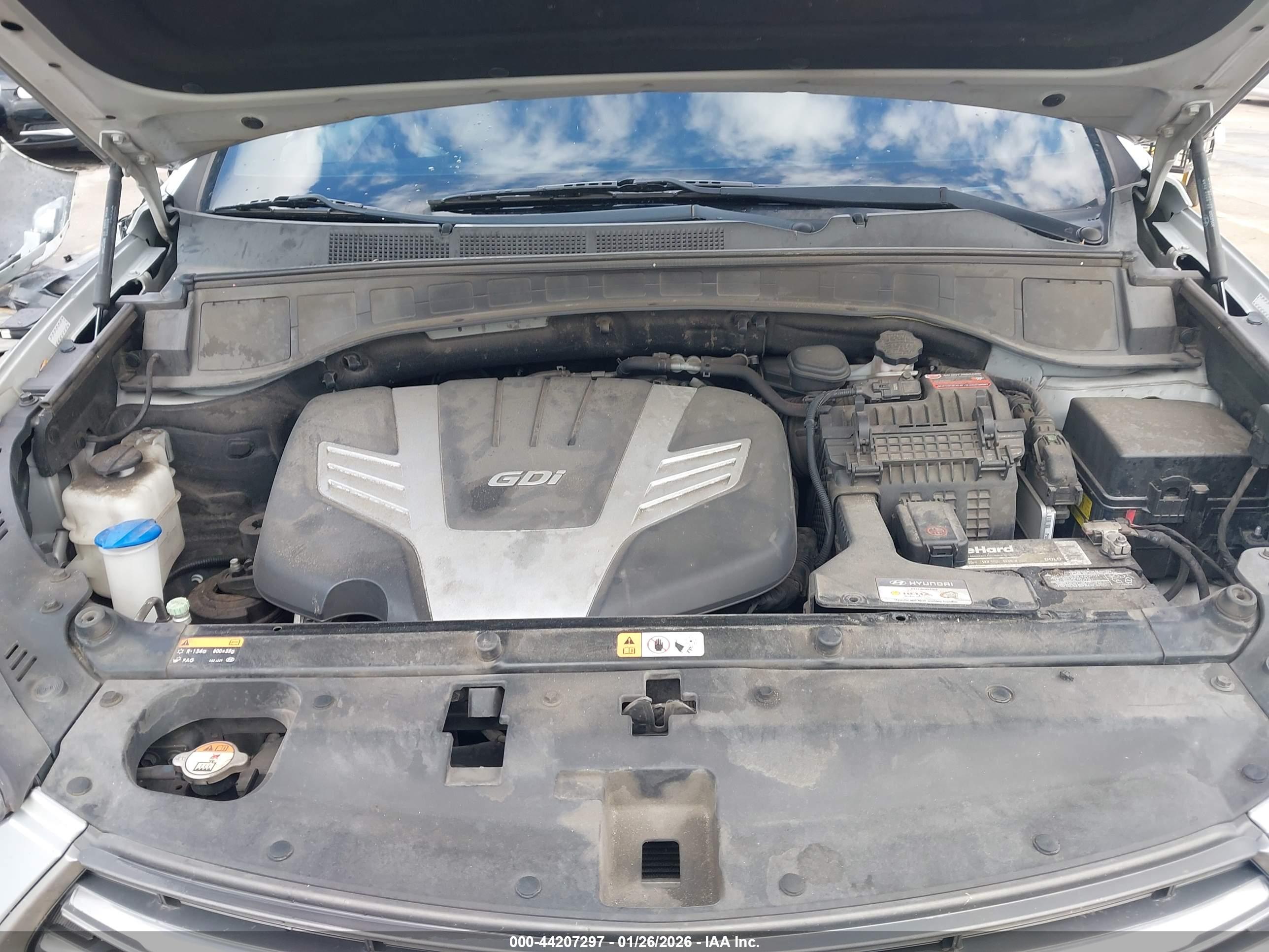 HYUNDAI SANTA image 10