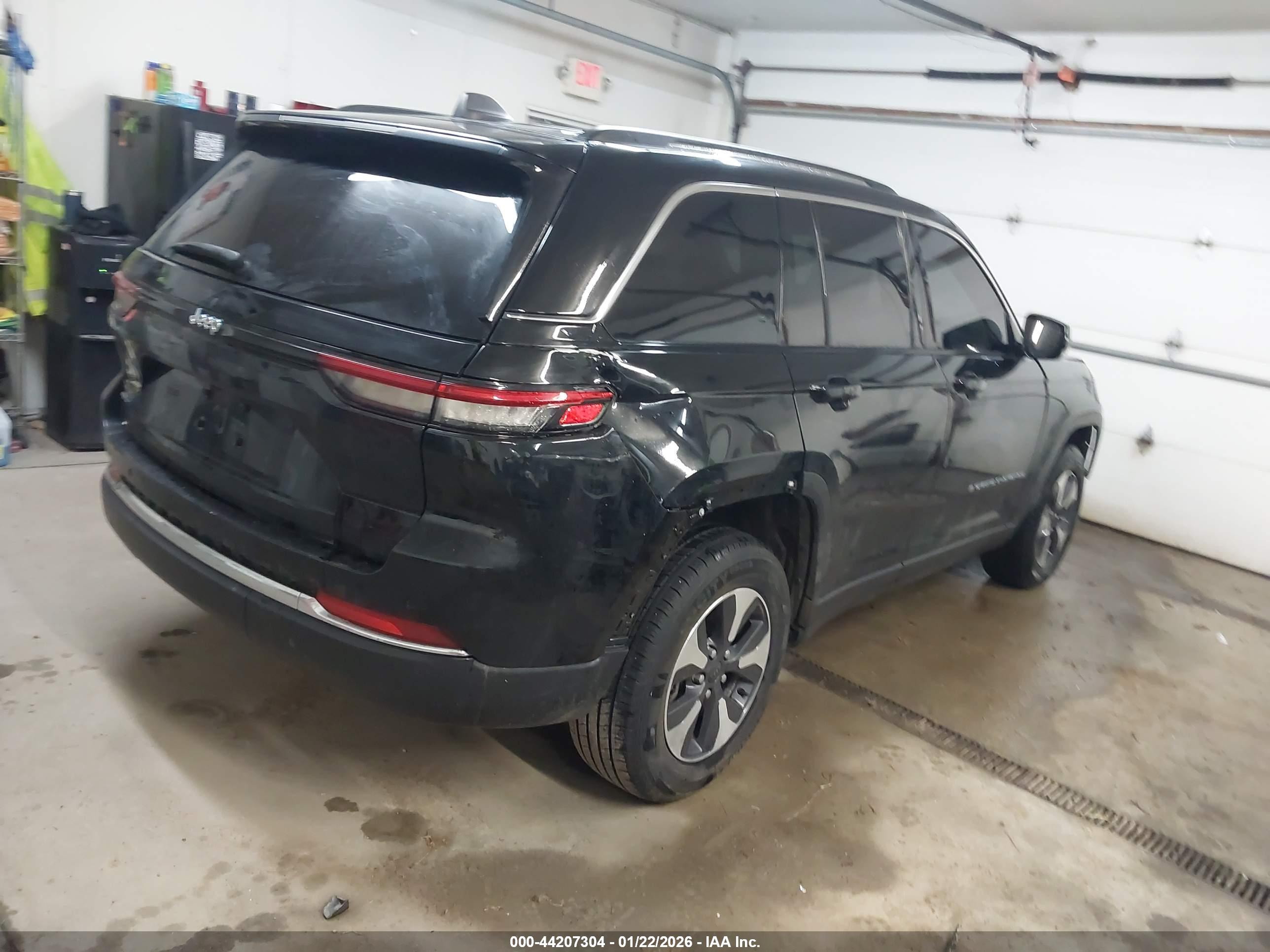 JEEP GRAND image 4