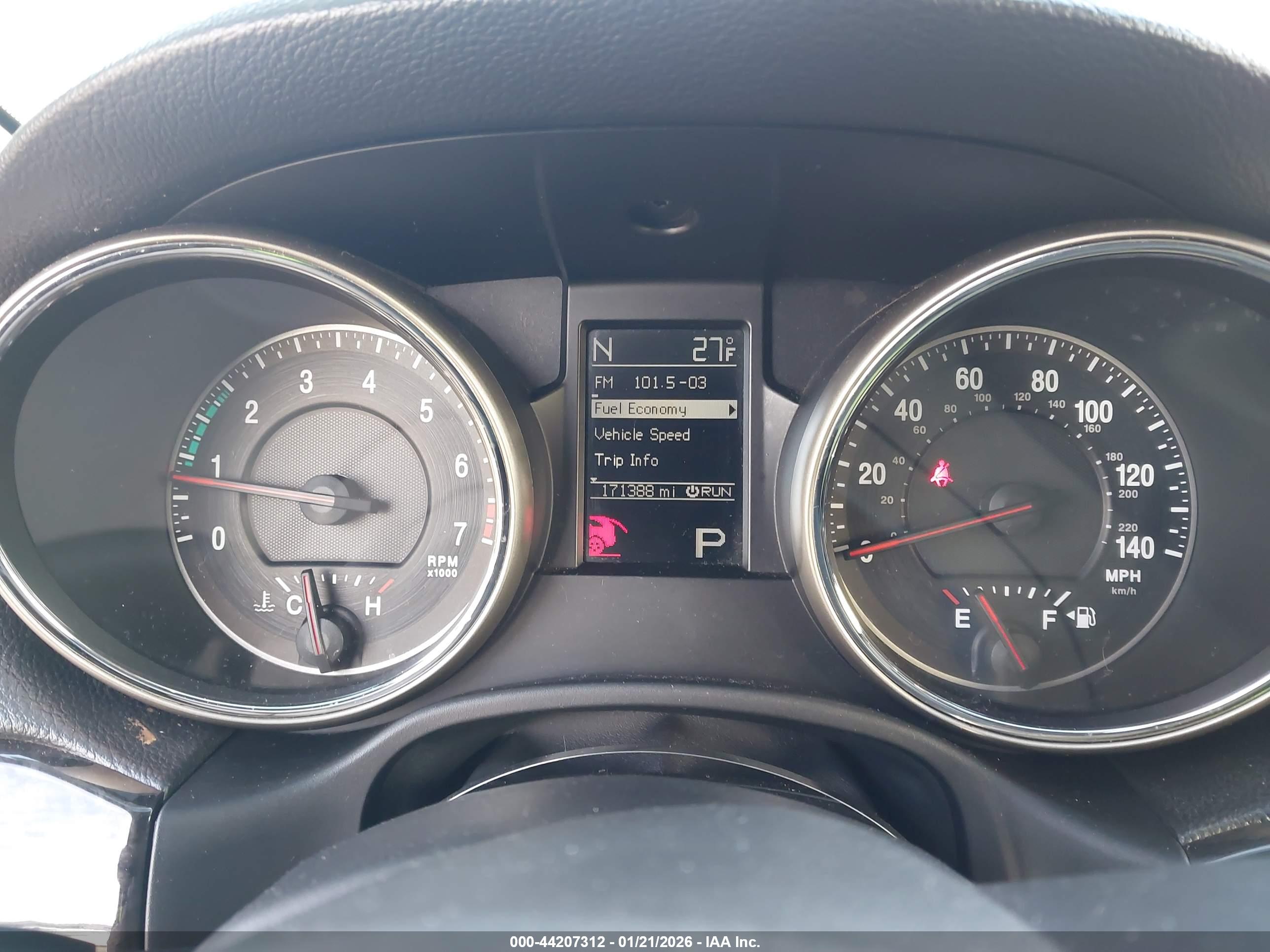 JEEP GRAND image 7