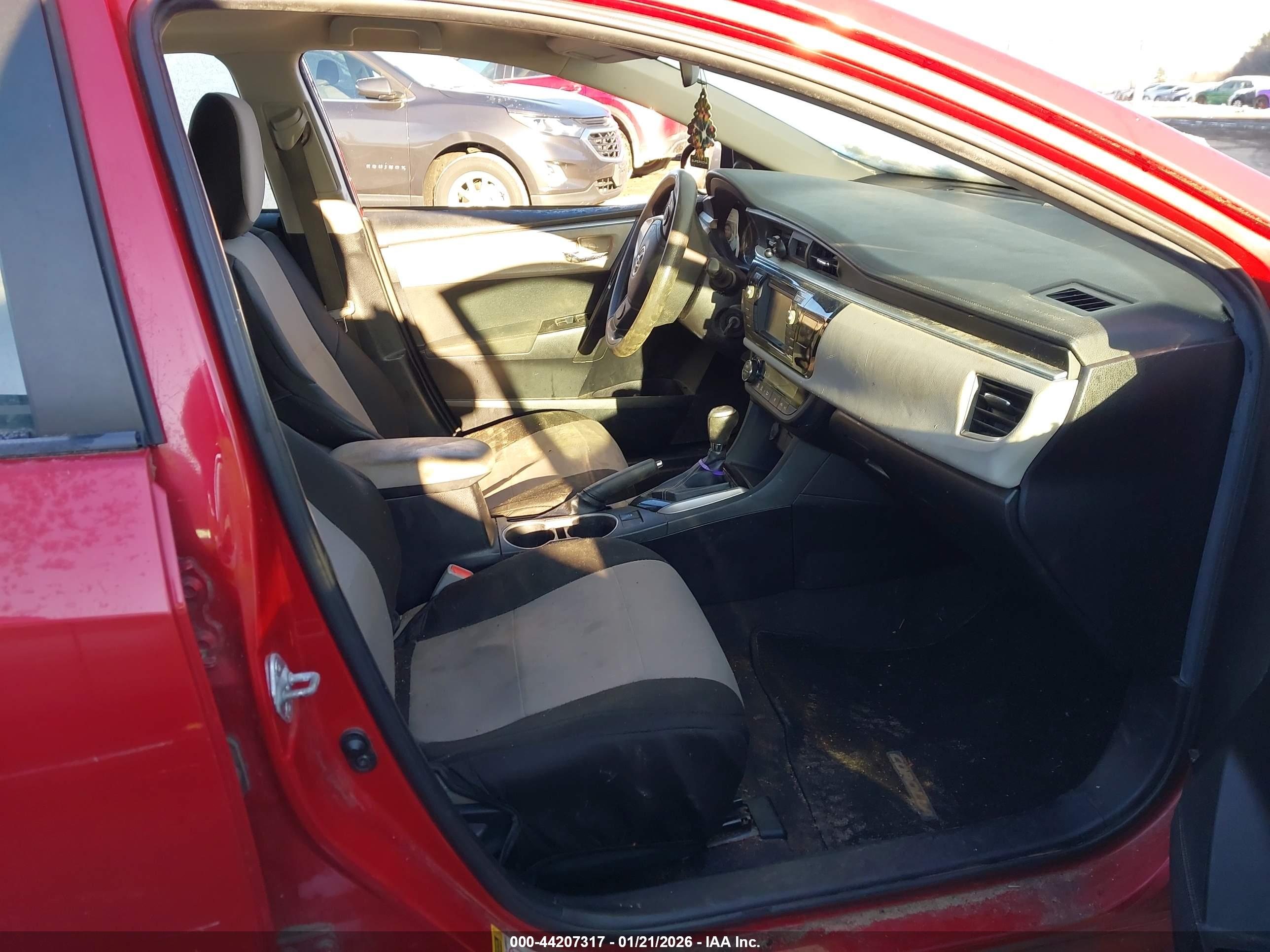 TOYOTA COROLLA image 5