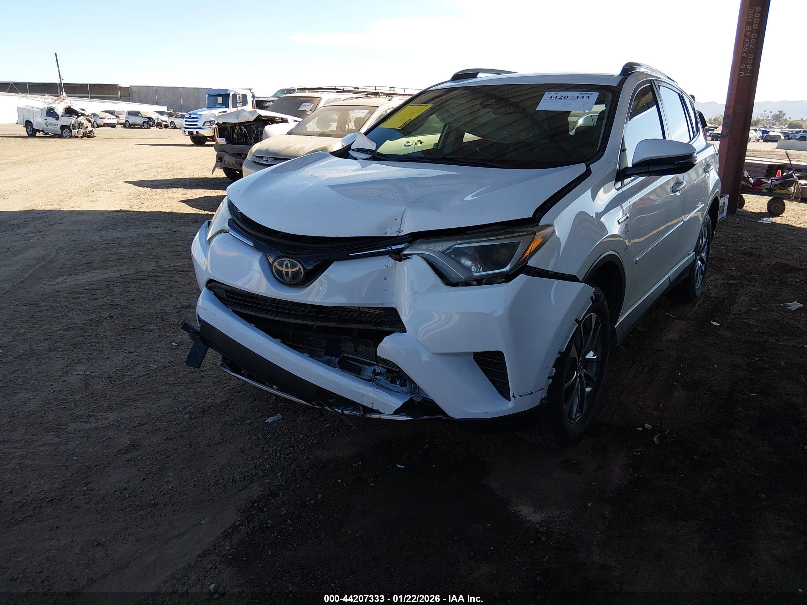 TOYOTA RAV4 image 6